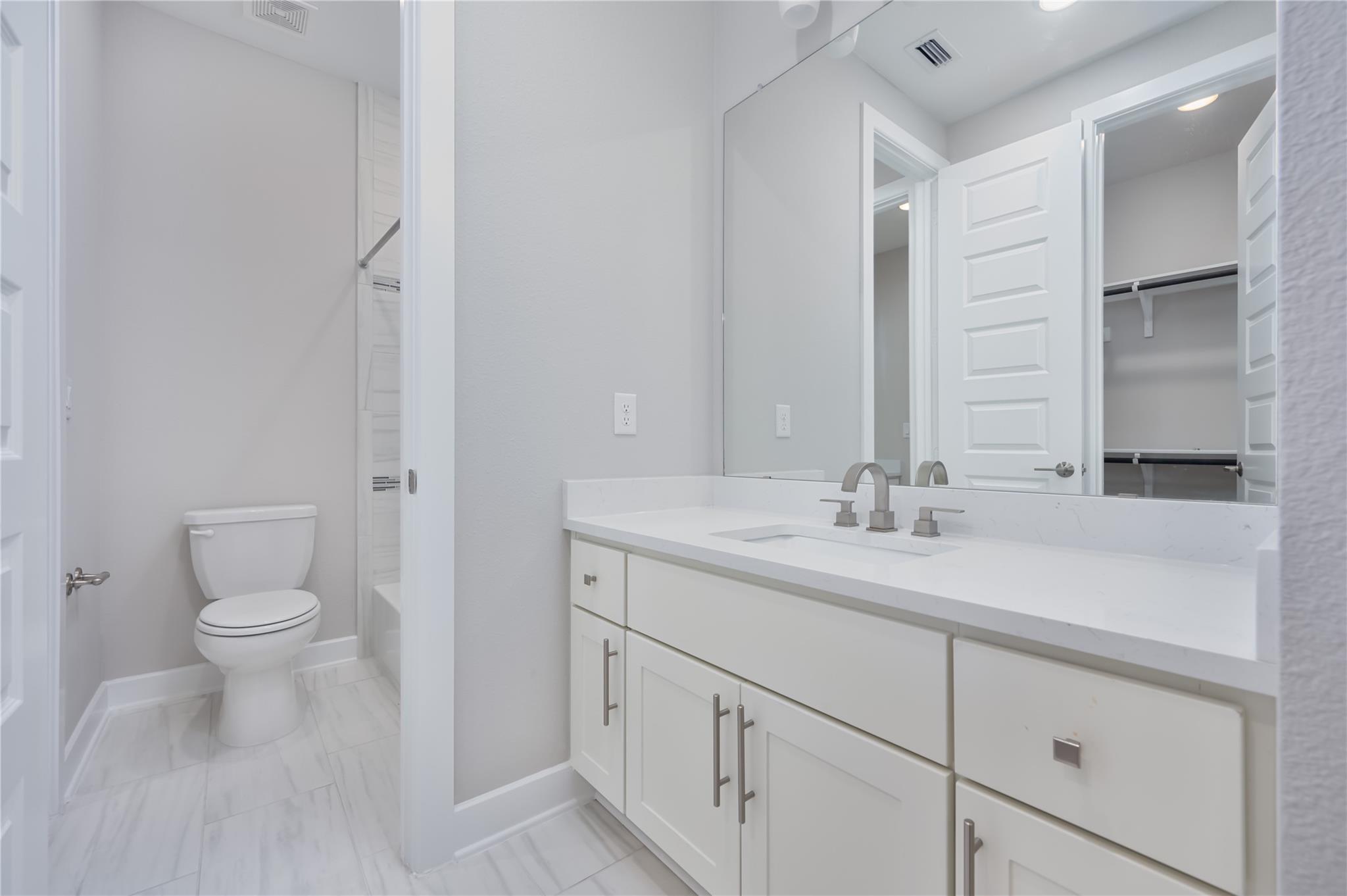 19412 Summit Glory Trl # 49, Spicewood, TX 78669