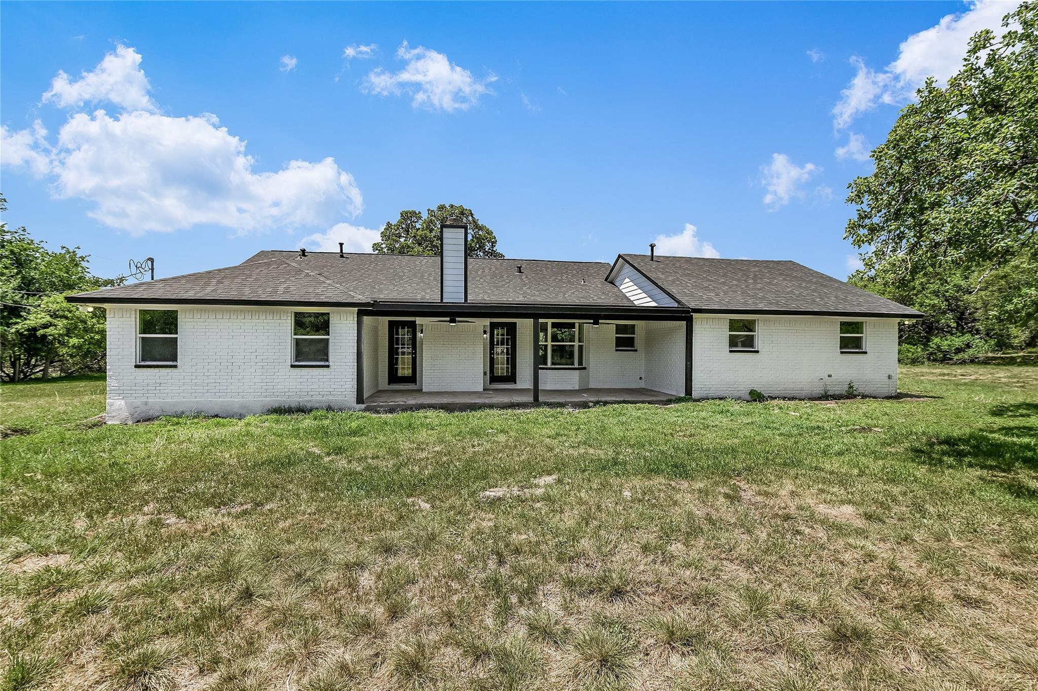 1070 Lonesome Trl, Driftwood, TX 78619