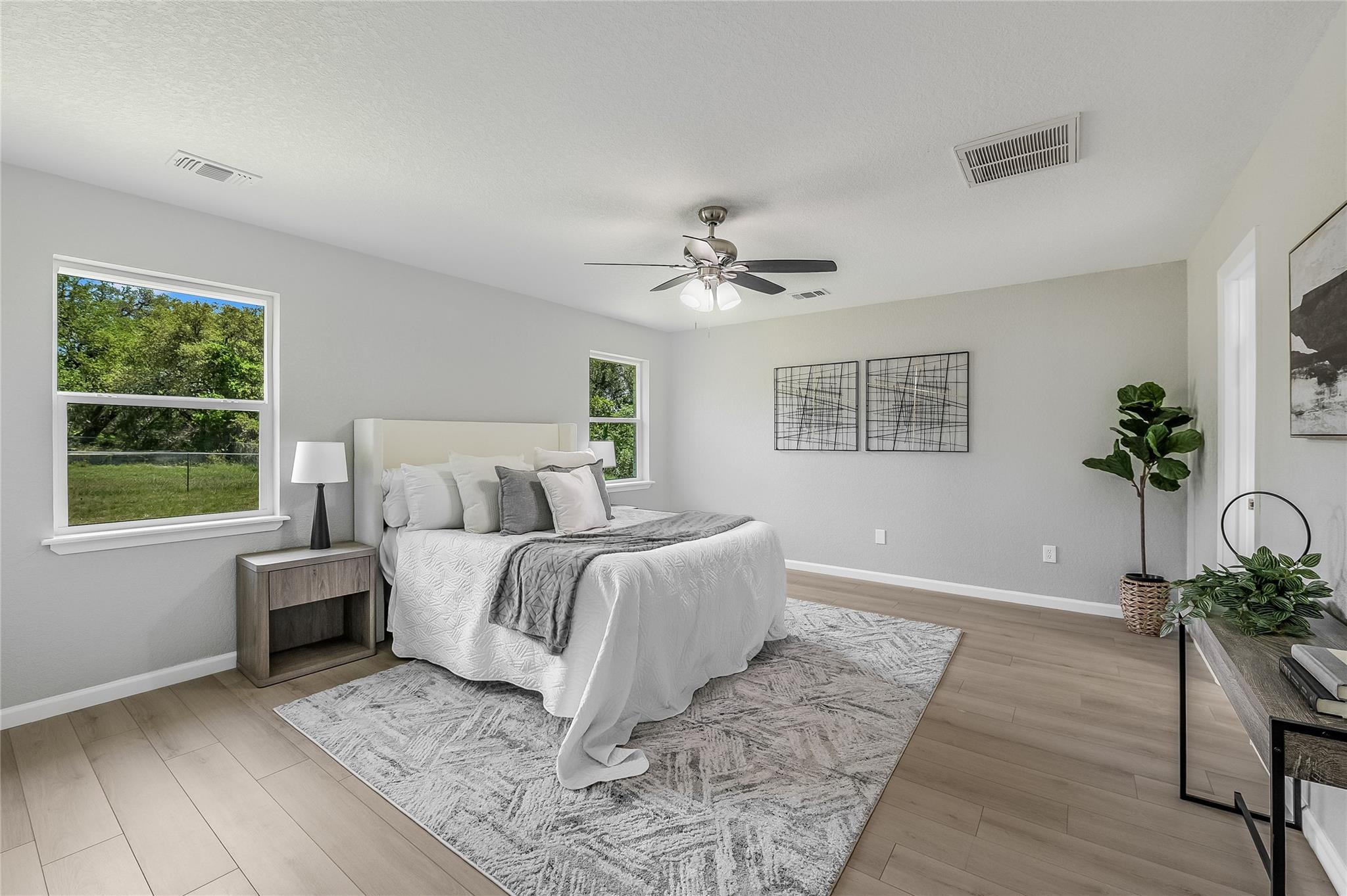 1070 Lonesome Trl, Driftwood, TX 78619