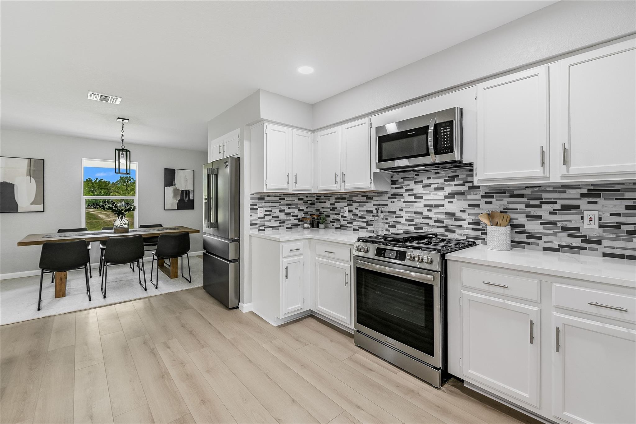 1070 Lonesome Trl, Driftwood, TX 78619