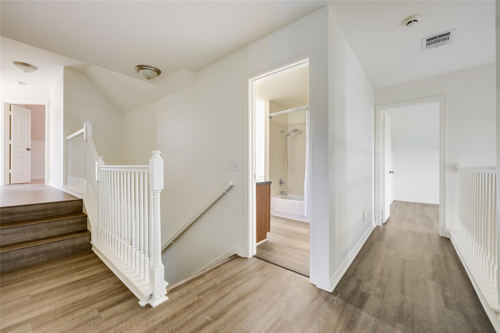 7608 White Oak Dr, Lago Vista, TX 78645