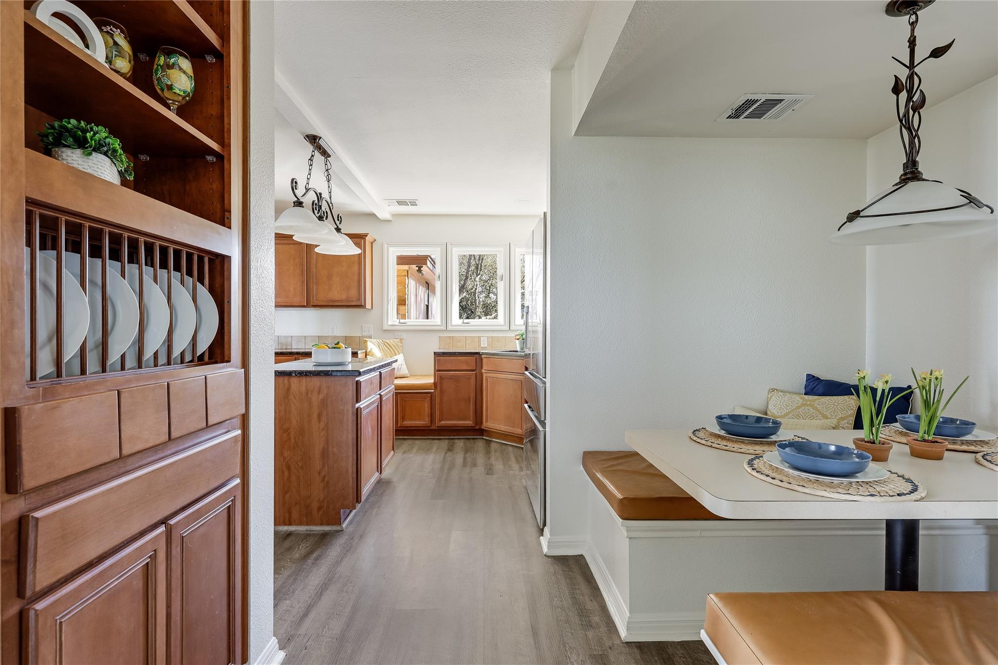 7608 White Oak Dr, Lago Vista, TX 78645