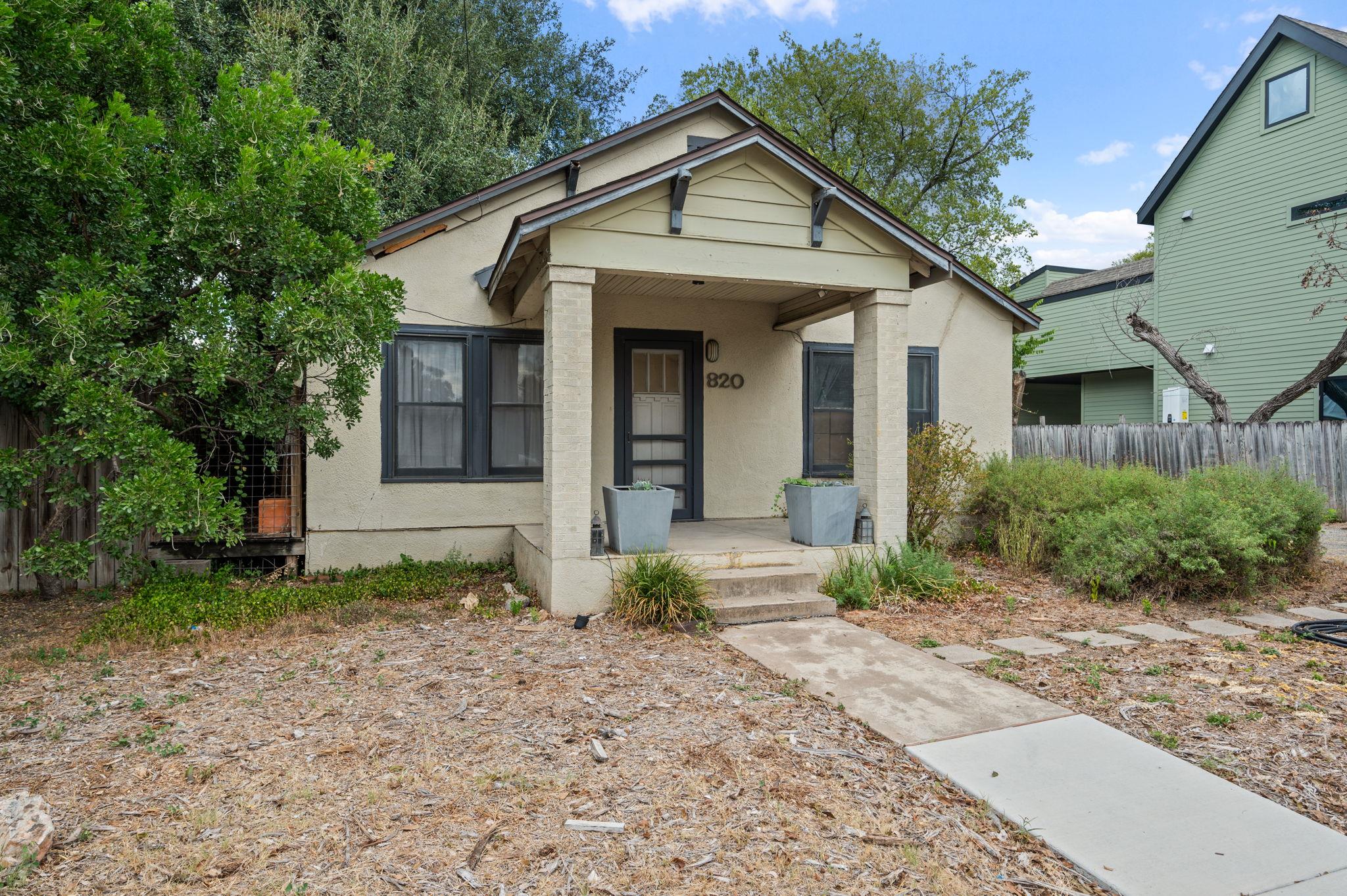 820 Stark St, Austin, TX 78756