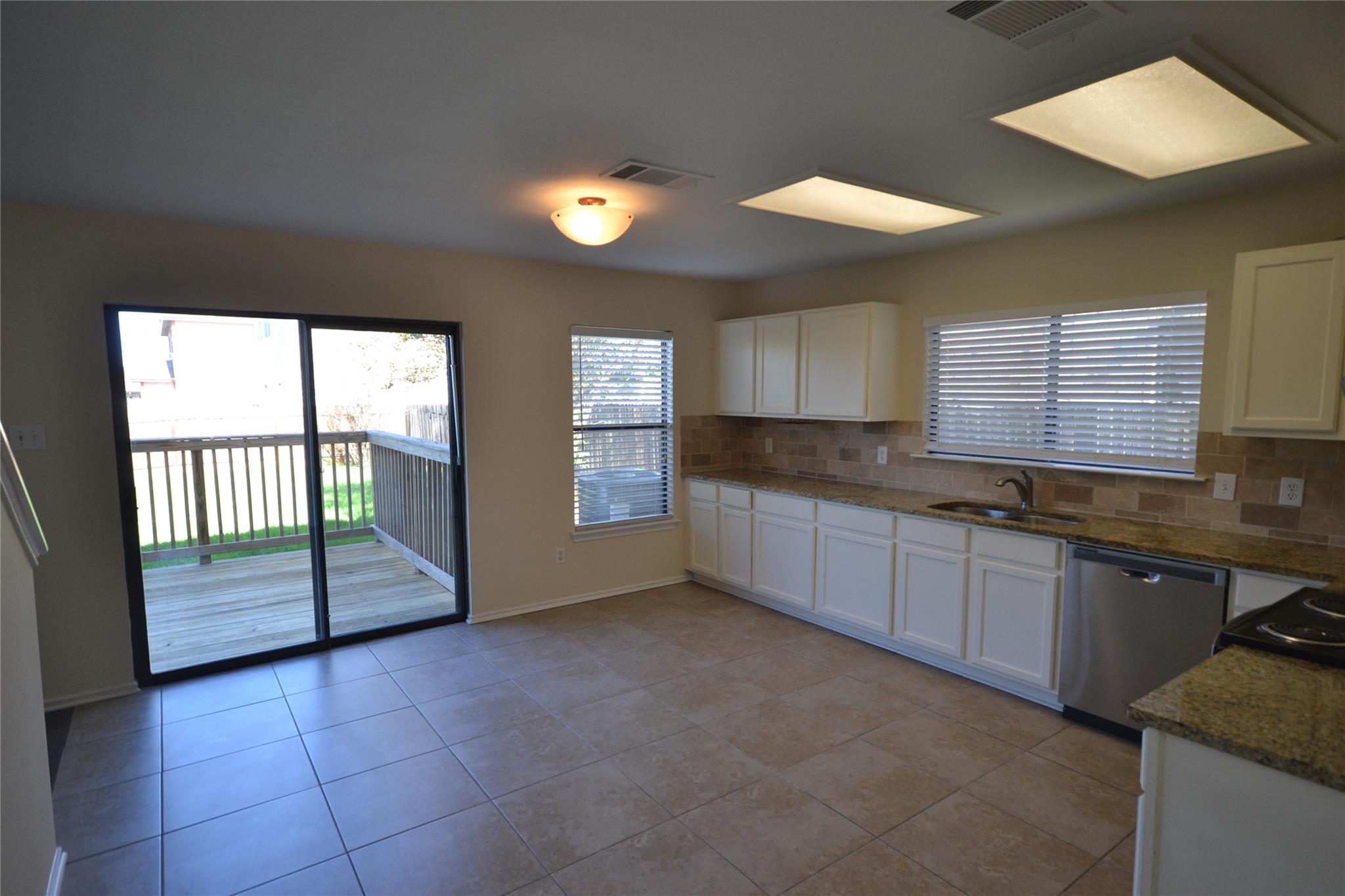 3302 High Cotton Cv, Round Rock, TX 78664