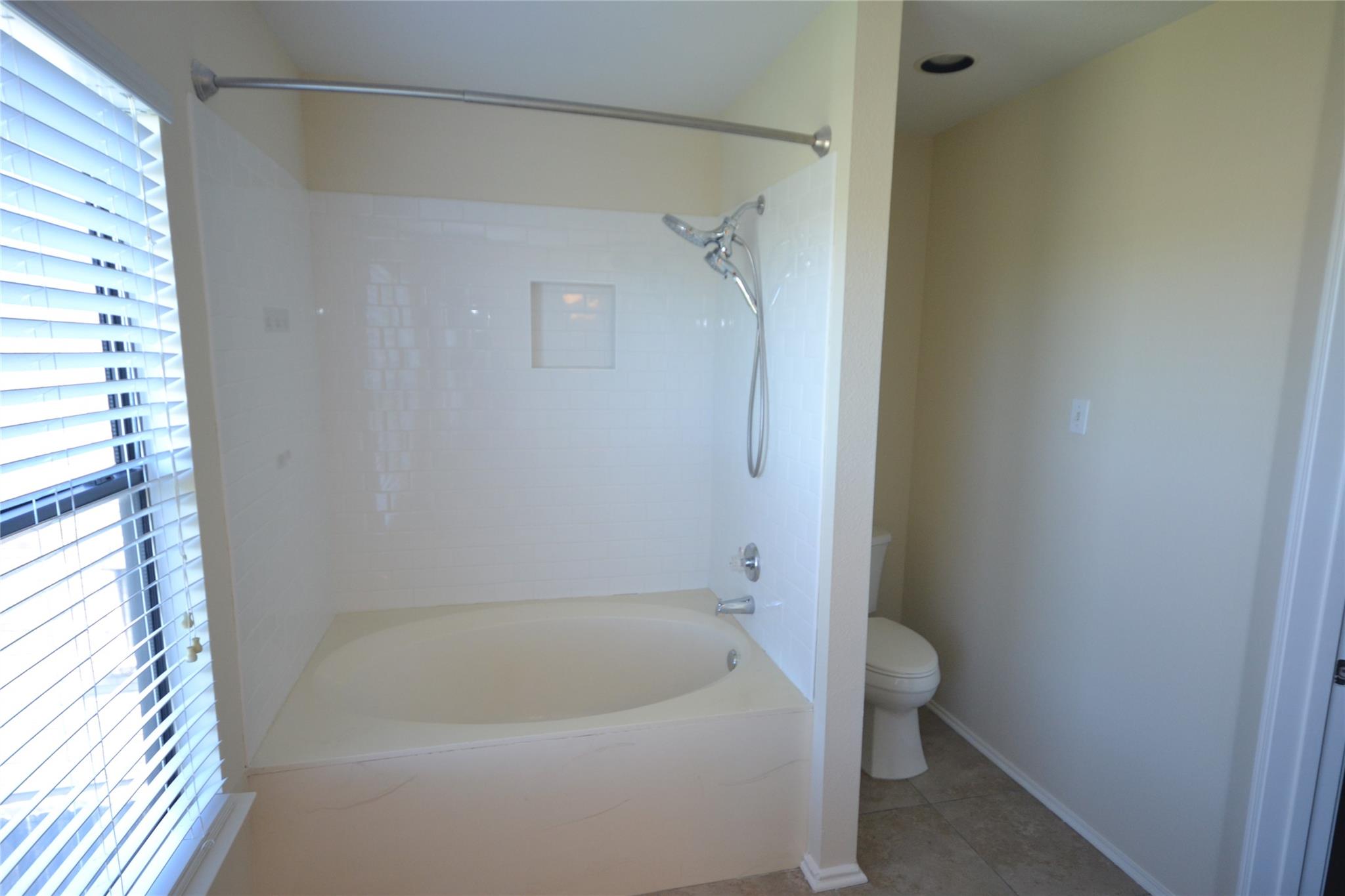 3302 High Cotton Cv, Round Rock, TX 78664