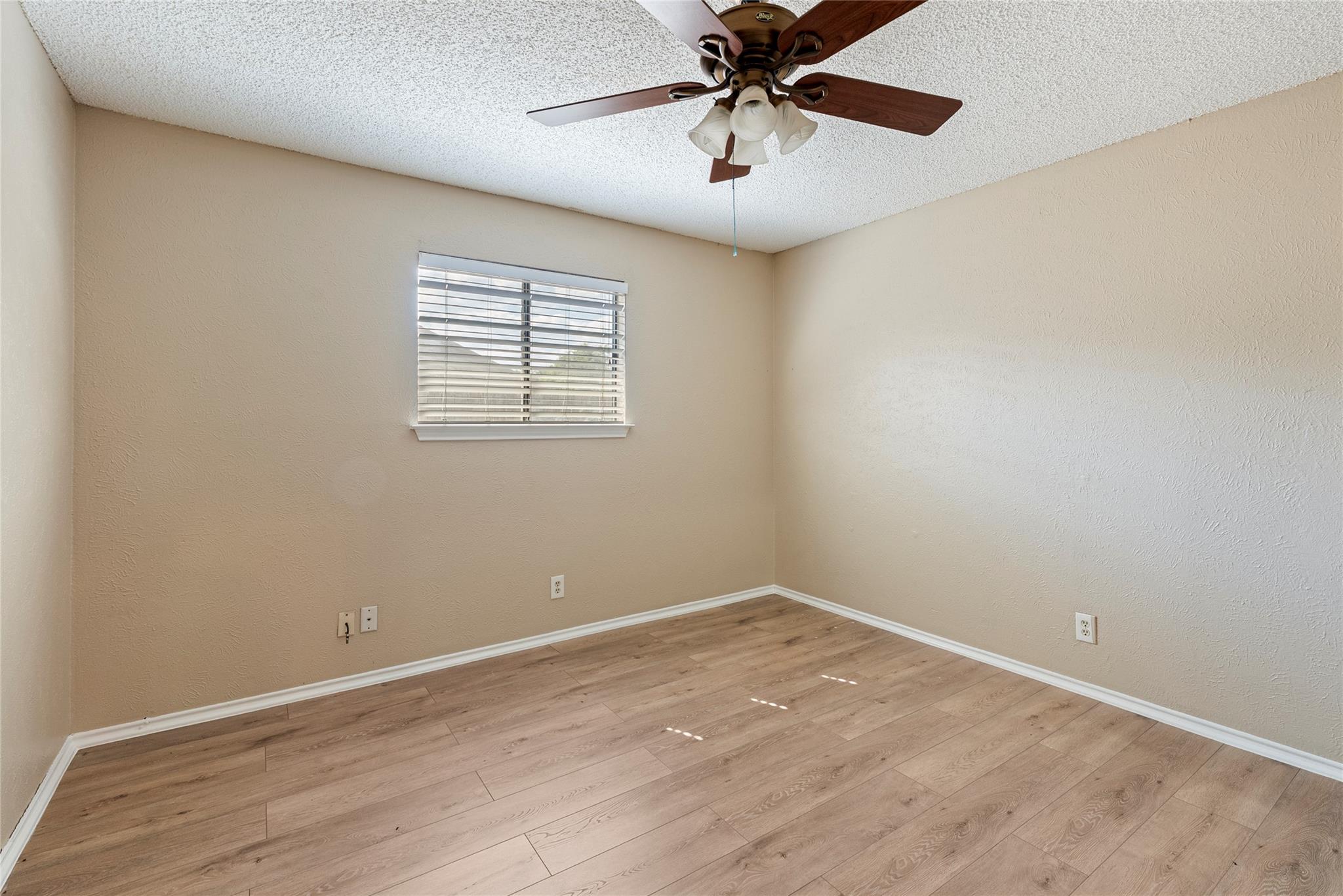 8703 Clear brook Trl # B, Austin, TX 78729