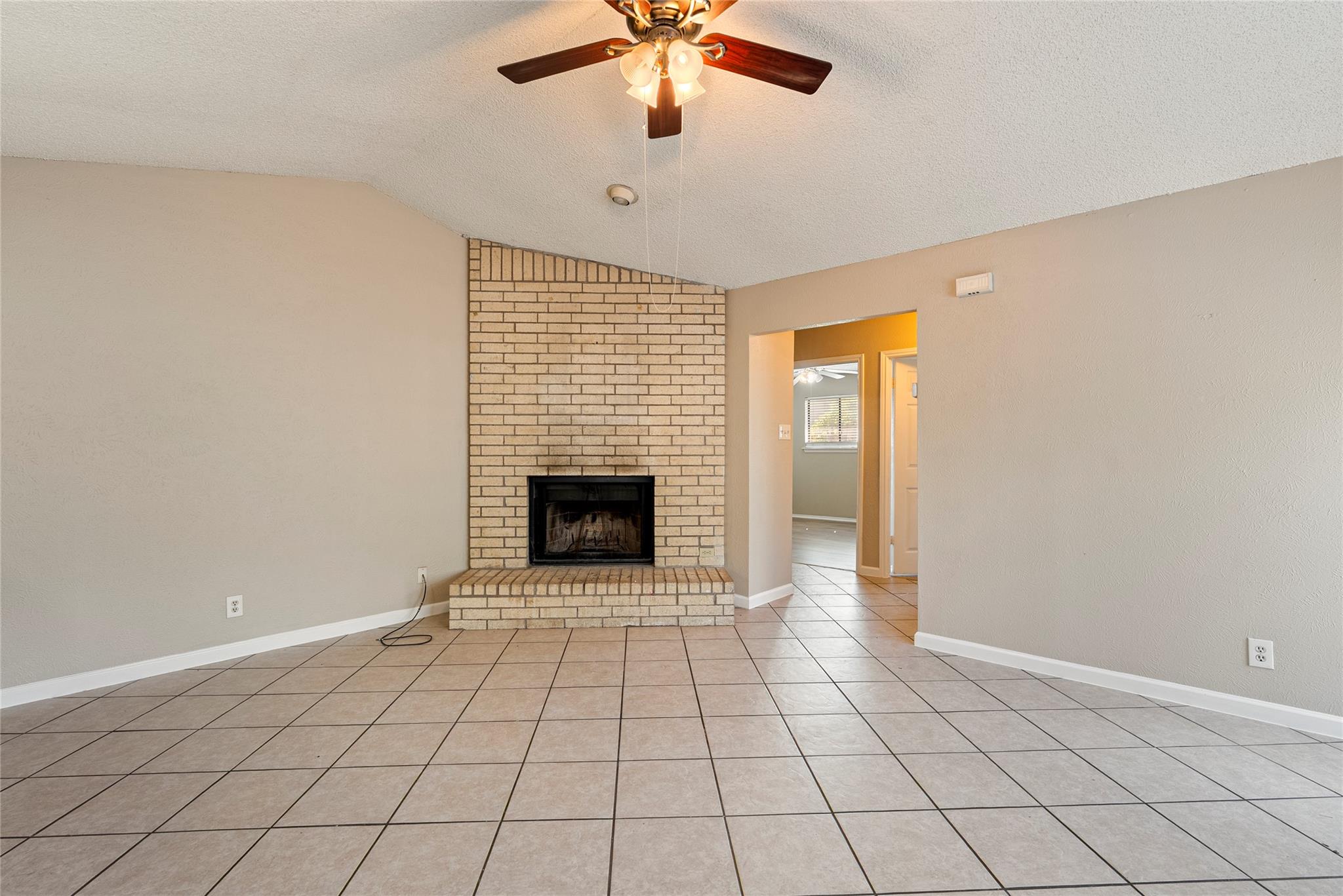 8703 Clear brook Trl # B, Austin, TX 78729