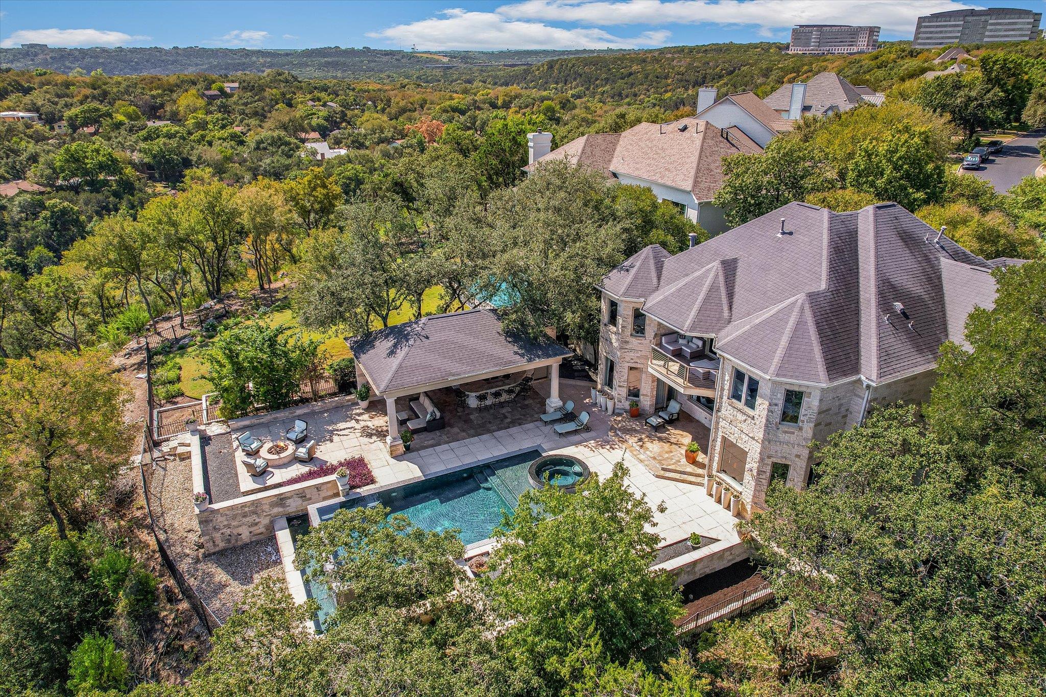 2701 Bartons Bluff Ln, Austin, TX 78746