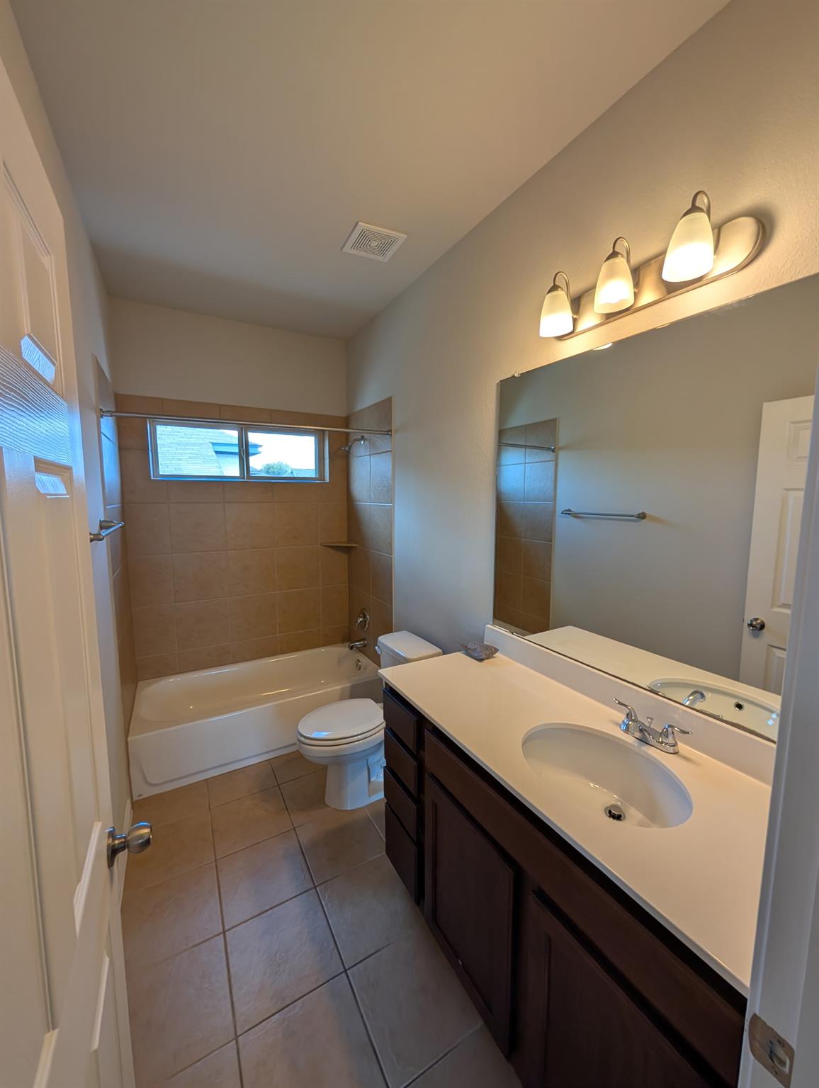 1000 Boatswain Way, Austin, TX 78748