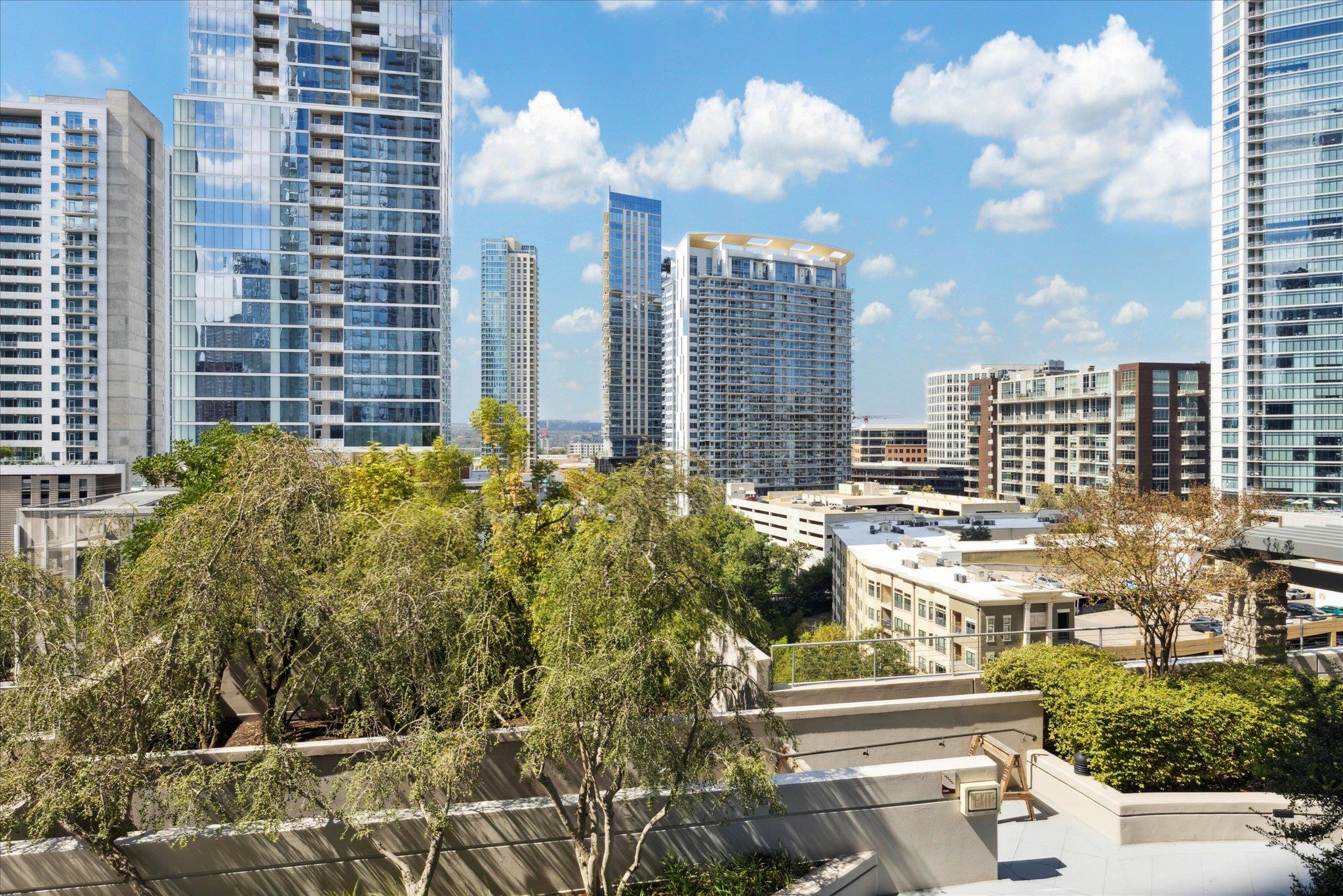 360 Nueces St # 1012, Austin, TX 78701