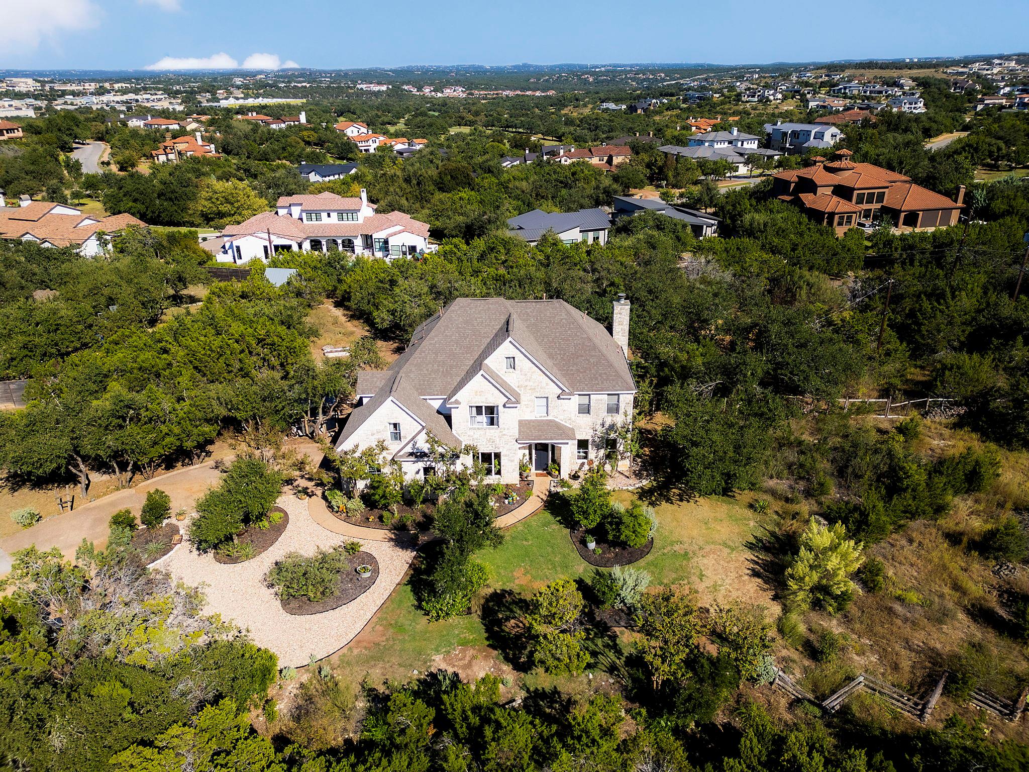 5111 Great Divide Dr, Bee Cave, TX 78738