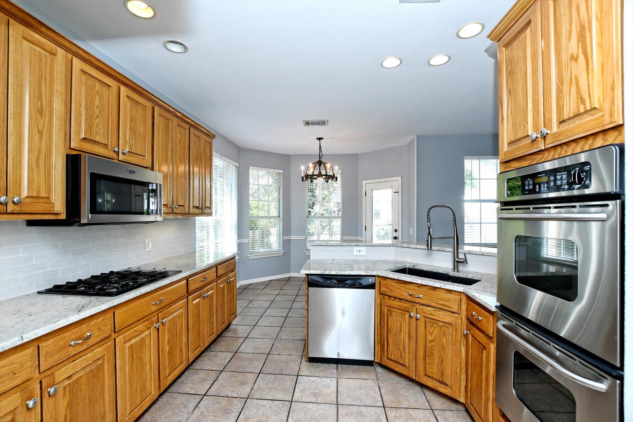 9934 Barbrook Dr, Austin, TX 78726