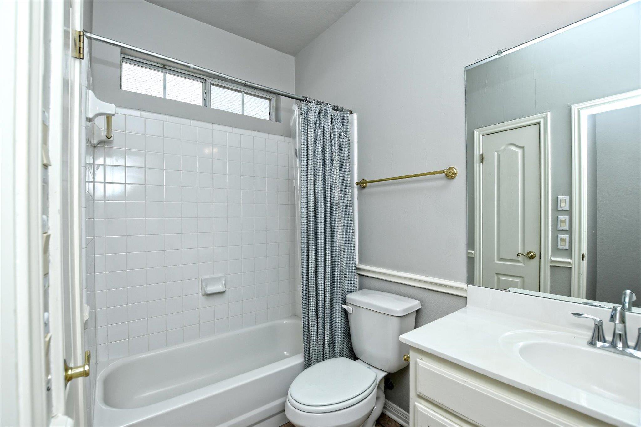 9934 Barbrook Dr, Austin, TX 78726