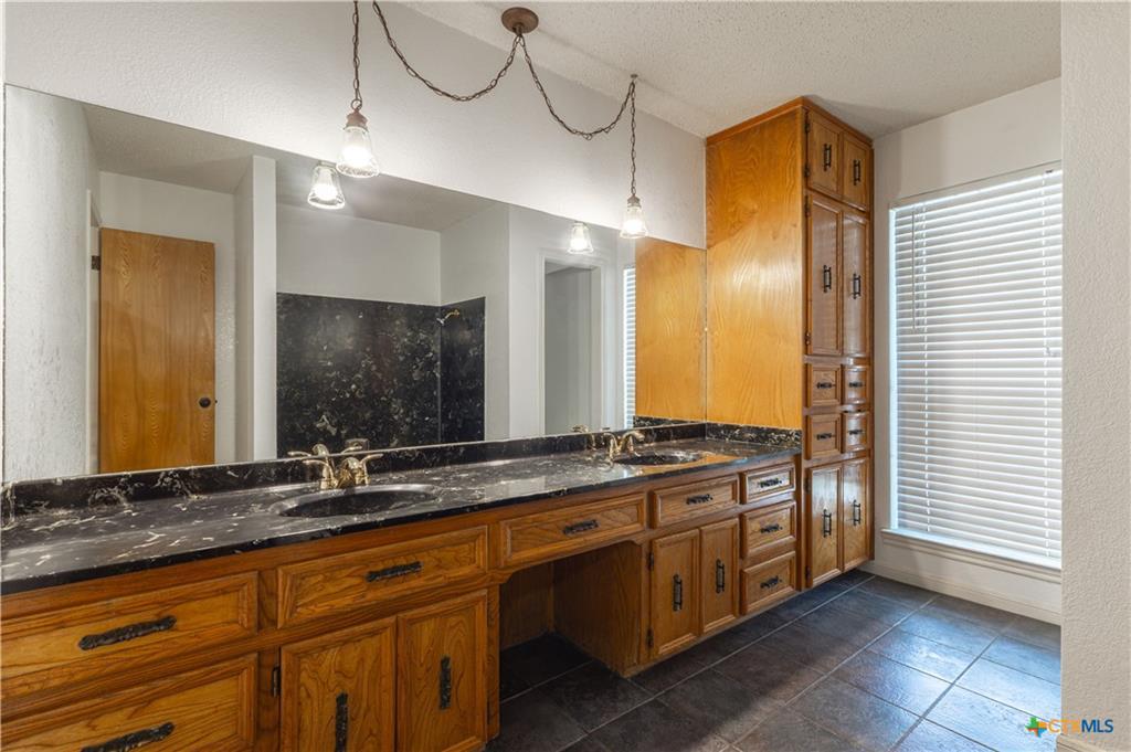 710 Fawn Trl, Harker Heights, TX 76548