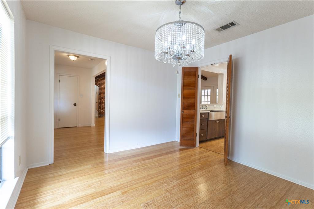 710 Fawn Trl, Harker Heights, TX 76548