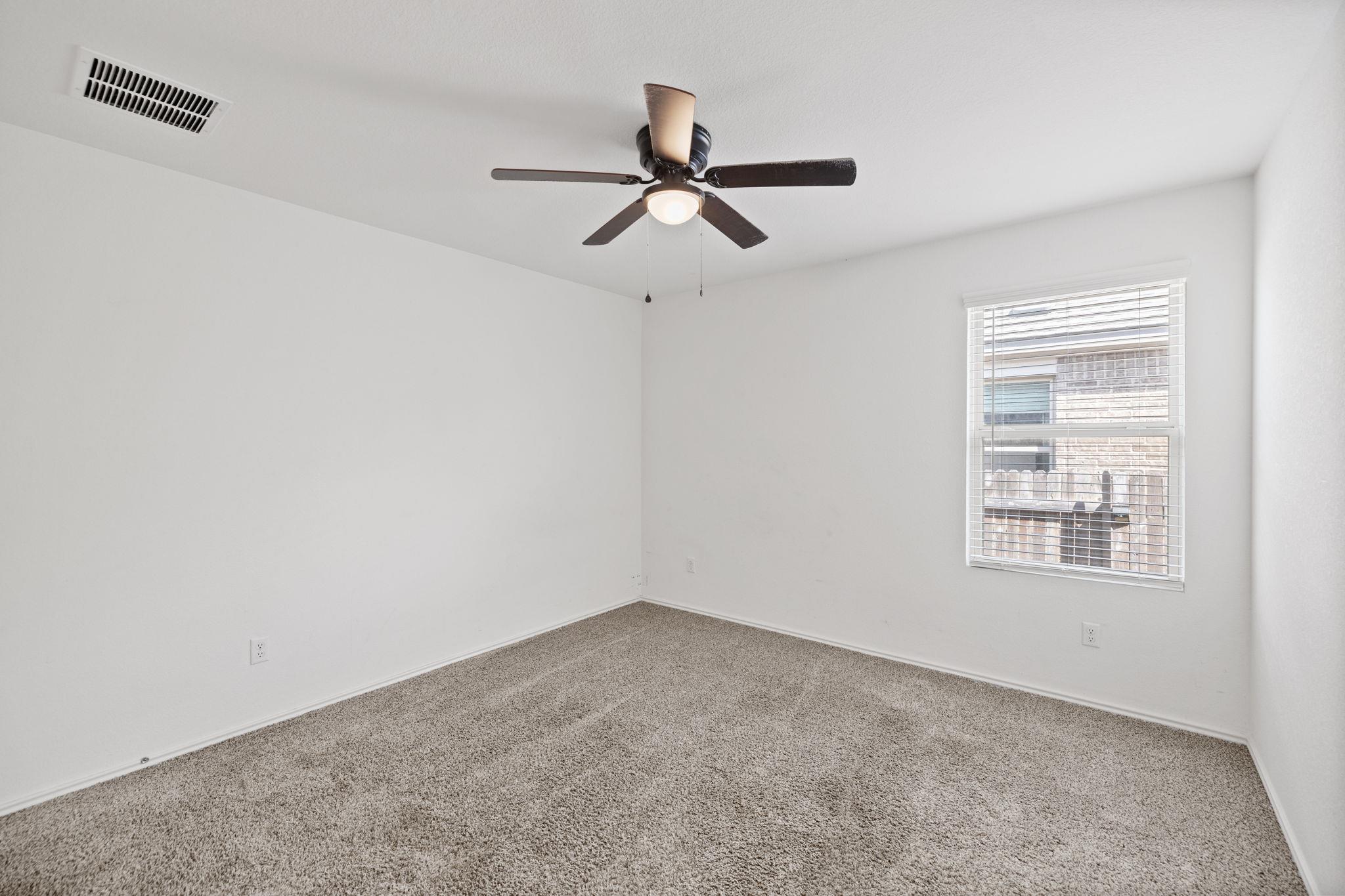 127 George Kimble Cv, Bastrop, TX 78602