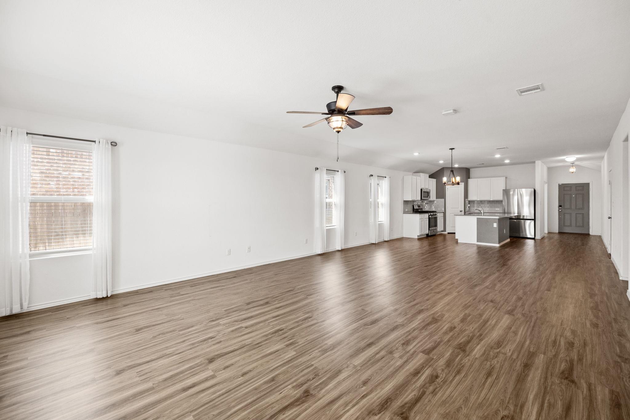 127 George Kimble Cv, Bastrop, TX 78602