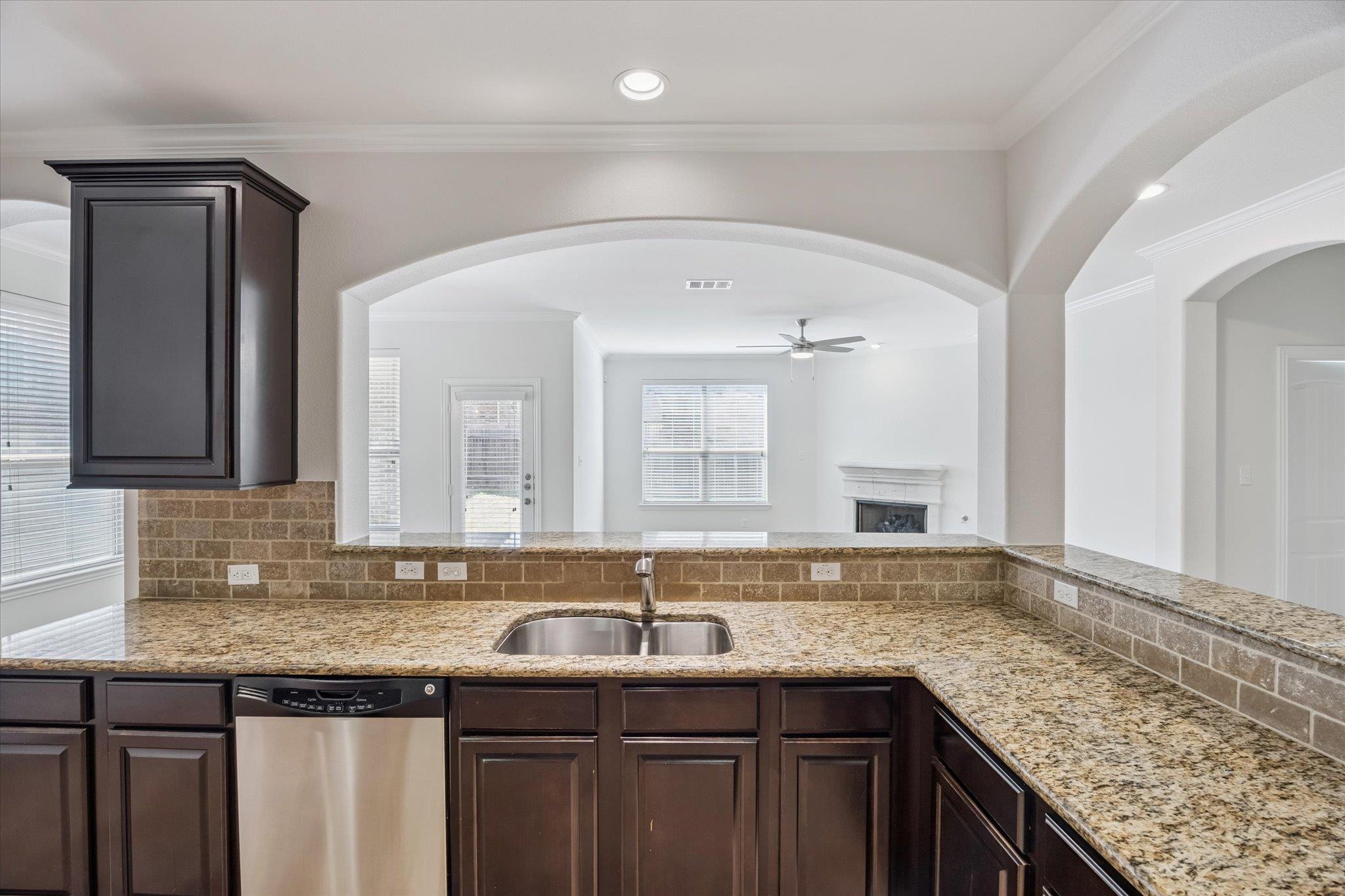 519 Cameron Cv, Cedar Park, TX 78613