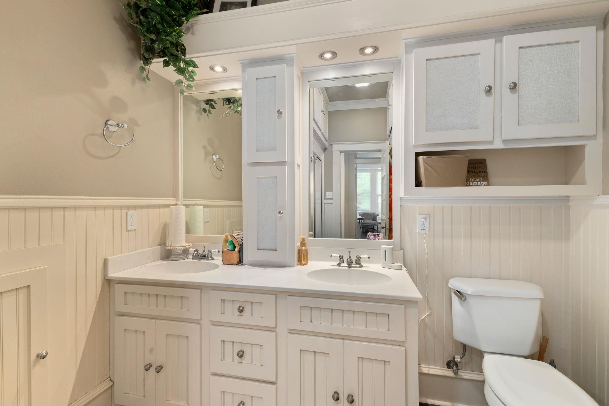 809 Paulus St, Schulenburg, TX 78956