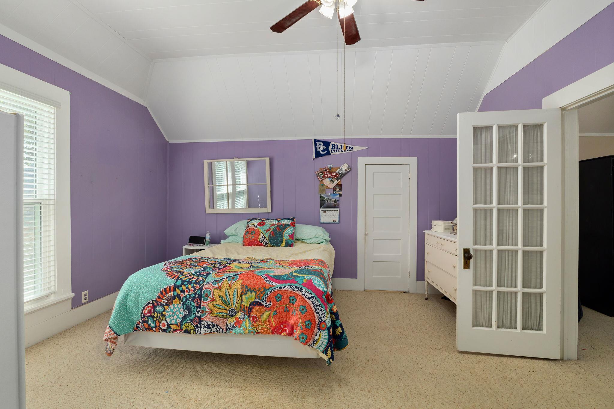 809 Paulus St, Schulenburg, TX 78956