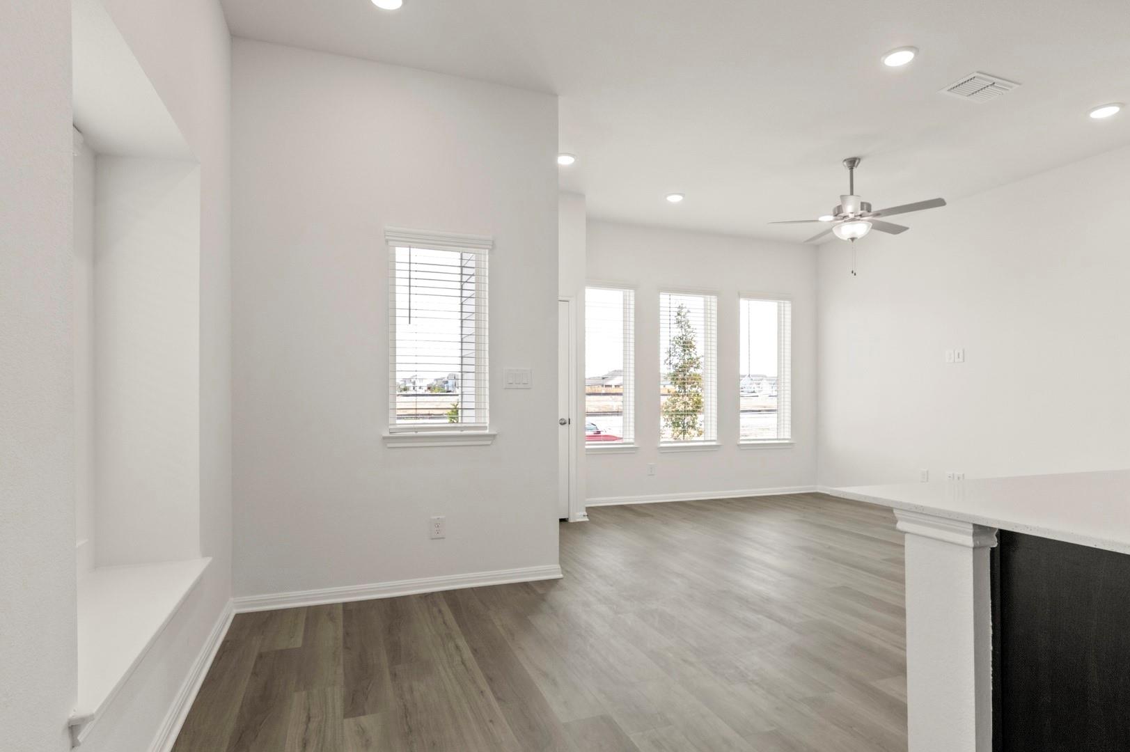 1628 Esplanade Pkwy, San Marcos, TX 78666