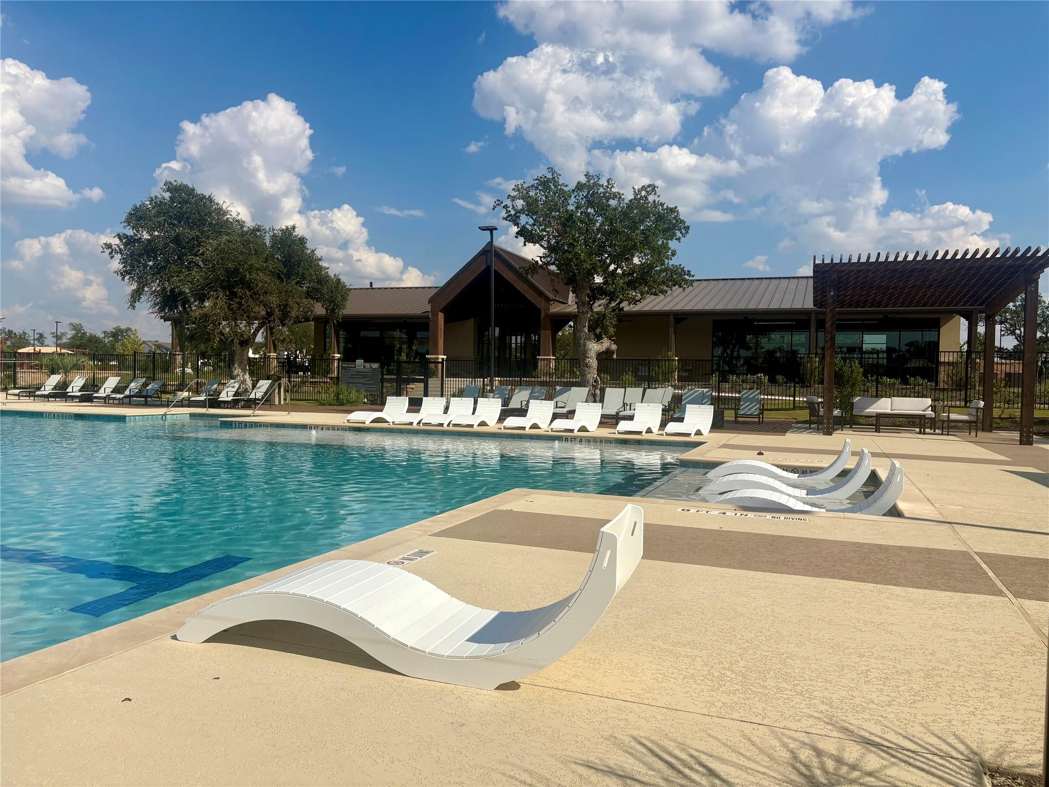 1115 Havenwood Ln # 39, Georgetown, TX 78633