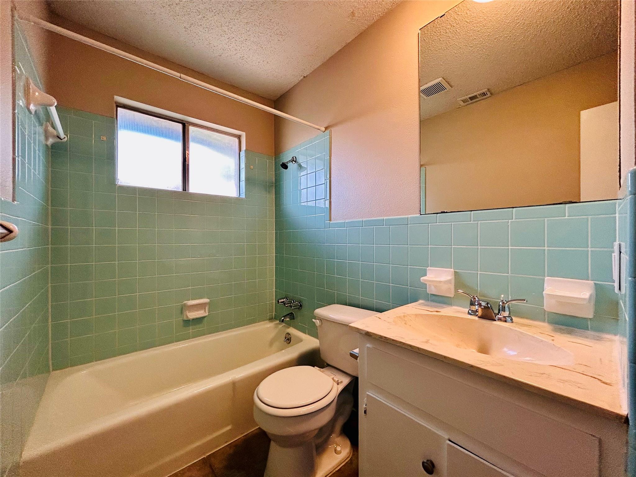 1508 Thornridge Rd, Austin, TX 78758