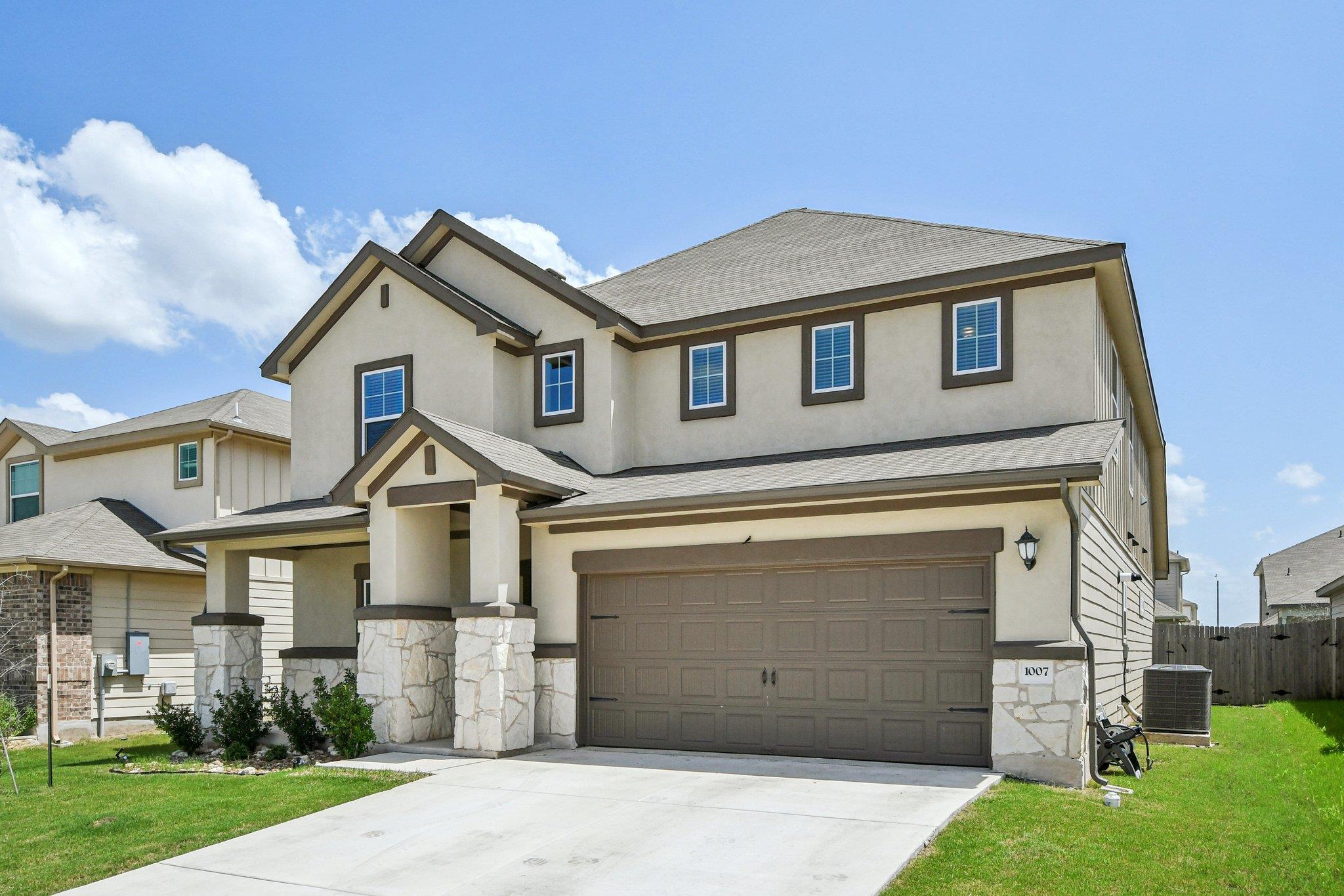 1007 Guadalupe Bass Rd, Hutto, TX 78634