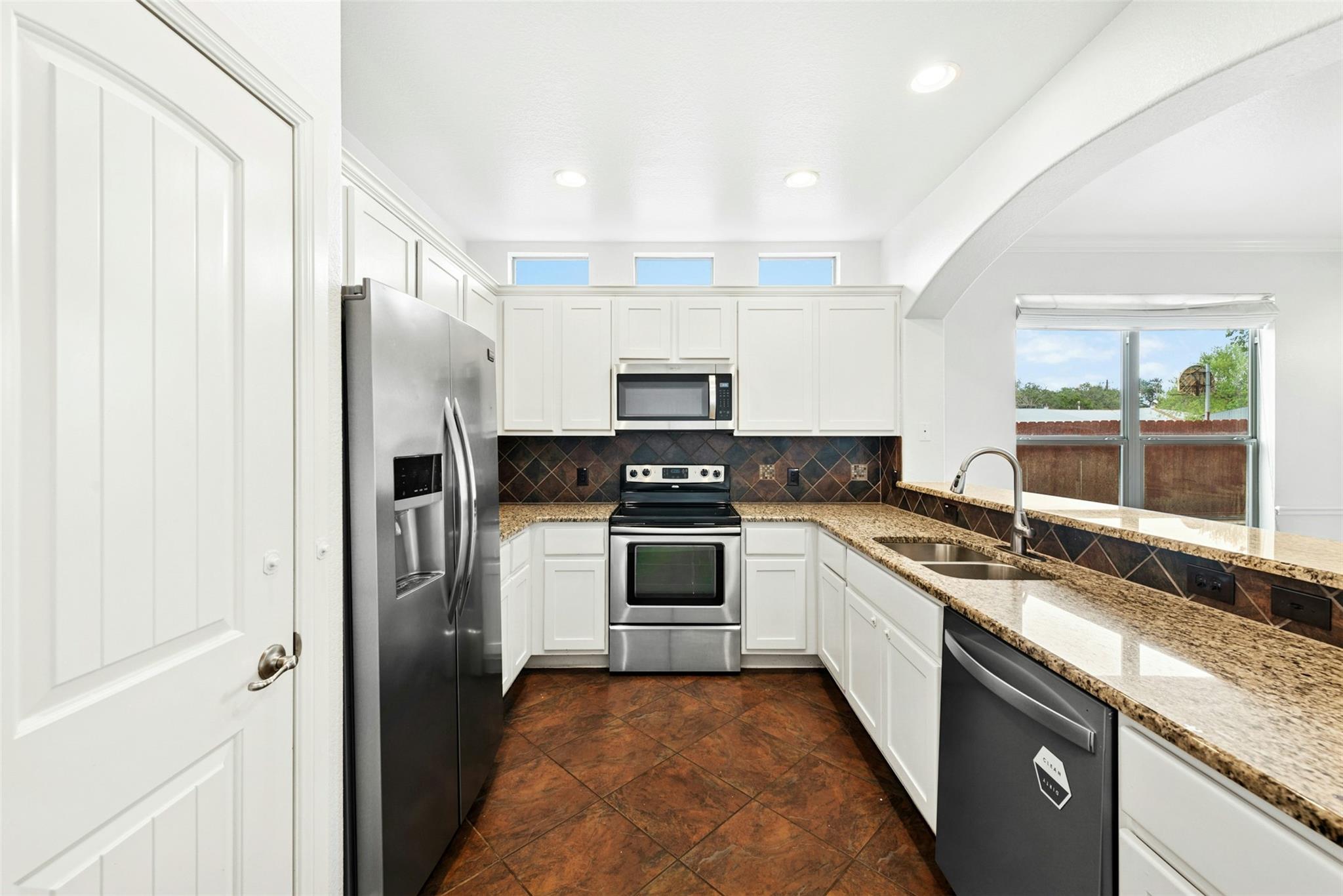 430 Old Fitzhugh Rd # 2, Dripping Springs, TX 78620