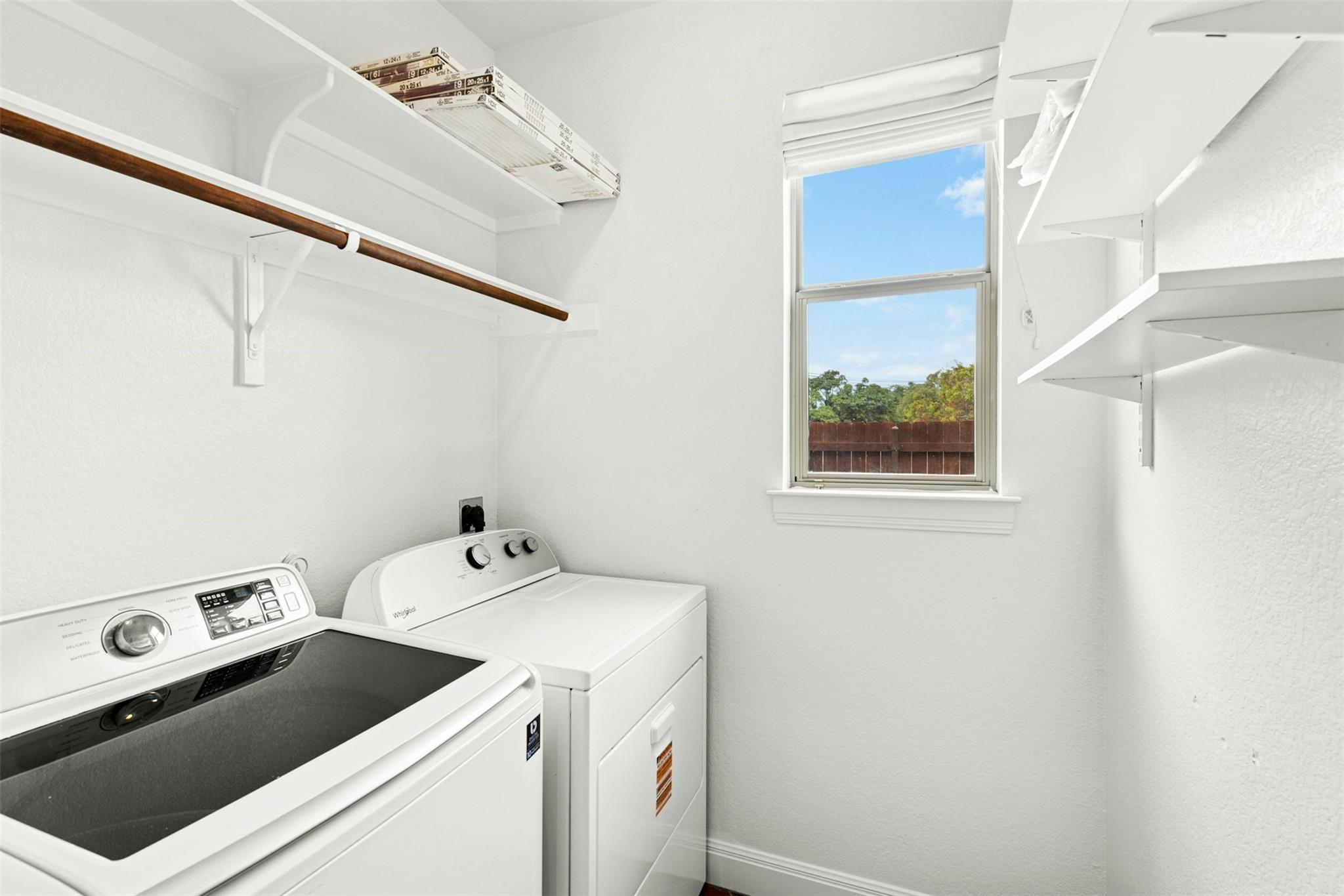 430 Old Fitzhugh Rd # 2, Dripping Springs, TX 78620