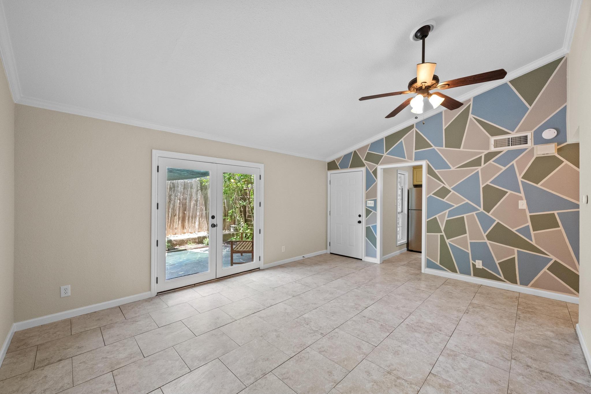 3102 Glen Ora St # 102, Austin, TX 78704