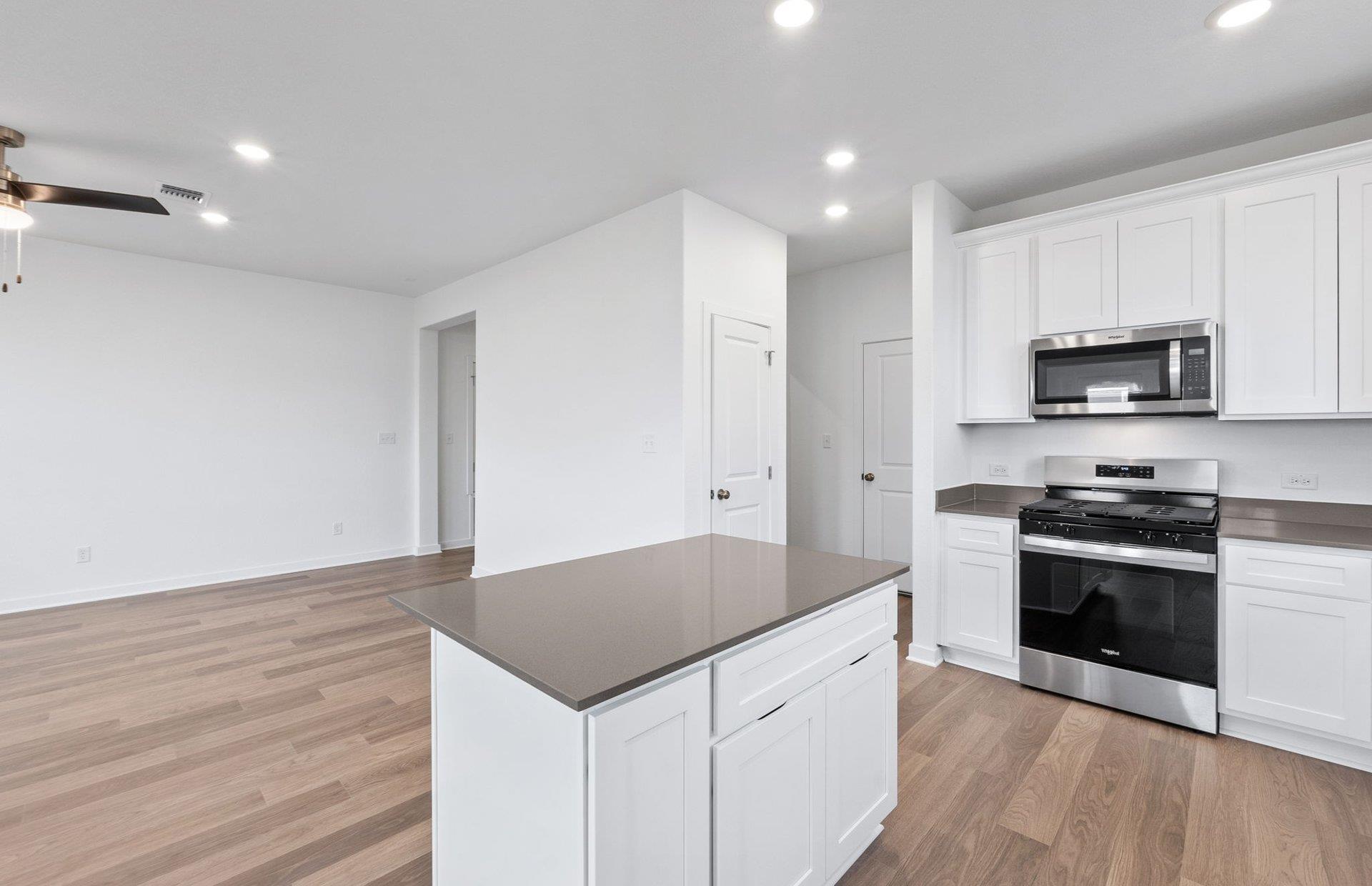 113 Lindheimer Ln, San Marcos, TX 78666