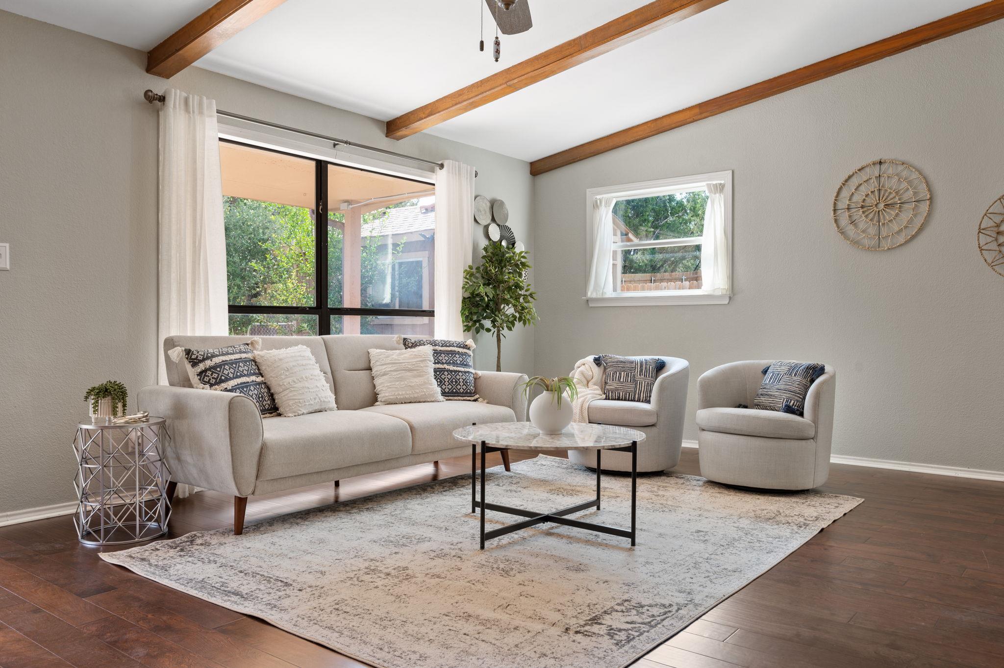 20807 Boggy Ford Rd, Lago Vista, TX 78645