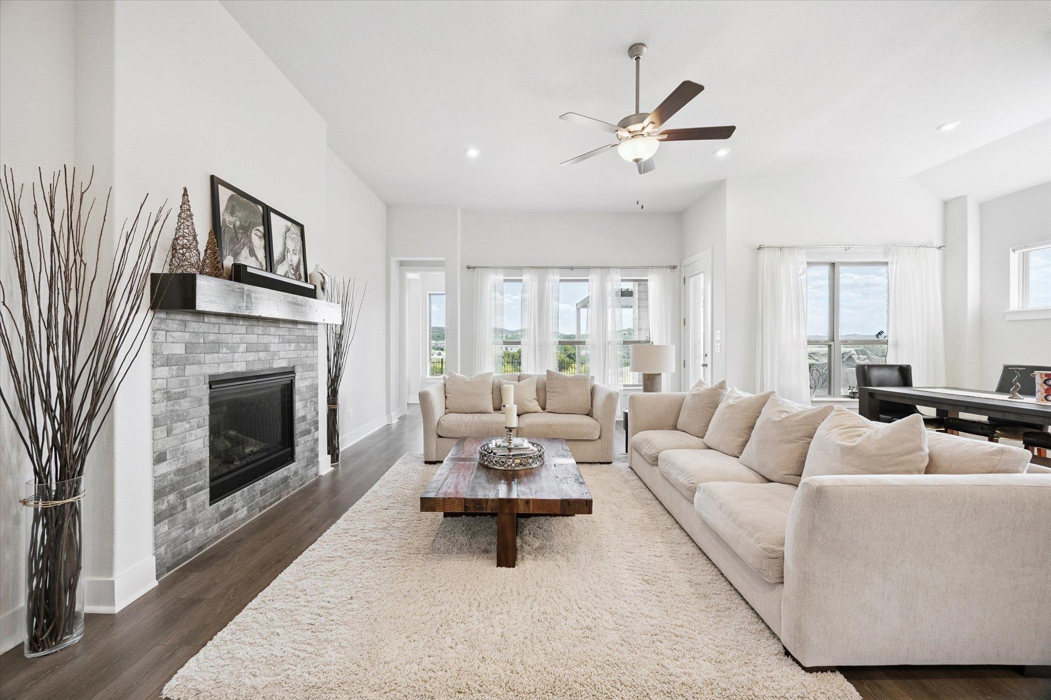 22801 Agave Grove Dr, Lago Vista, TX 78645