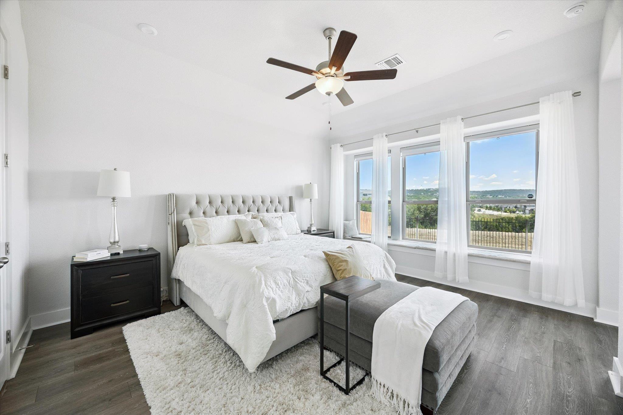 22801 Agave Grove Dr, Lago Vista, TX 78645