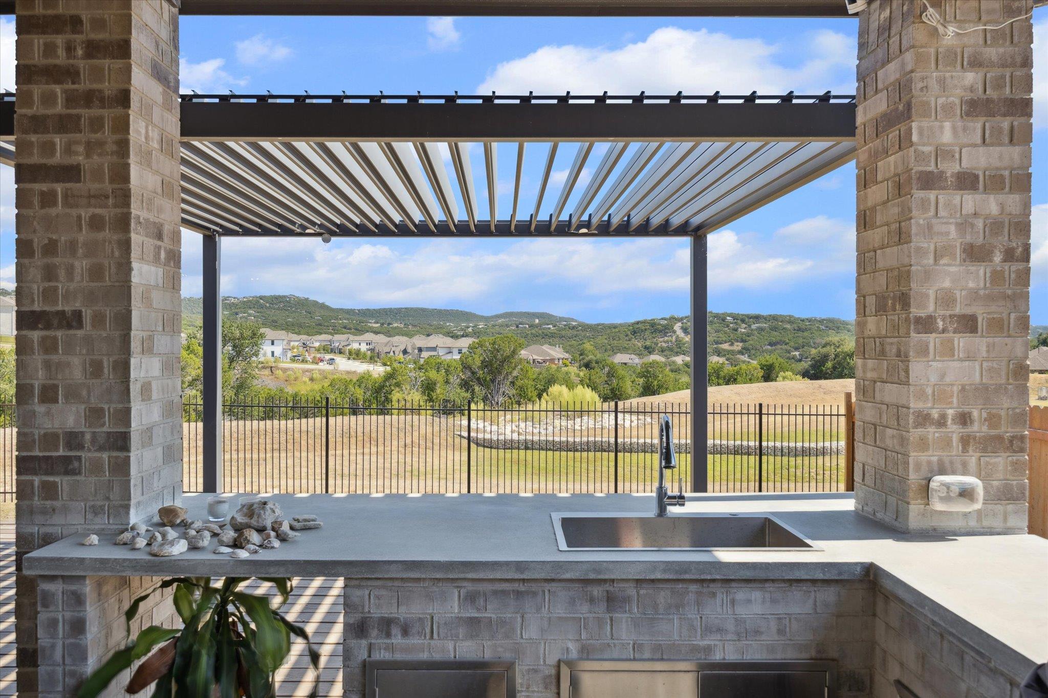 22801 Agave Grove Dr, Lago Vista, TX 78645