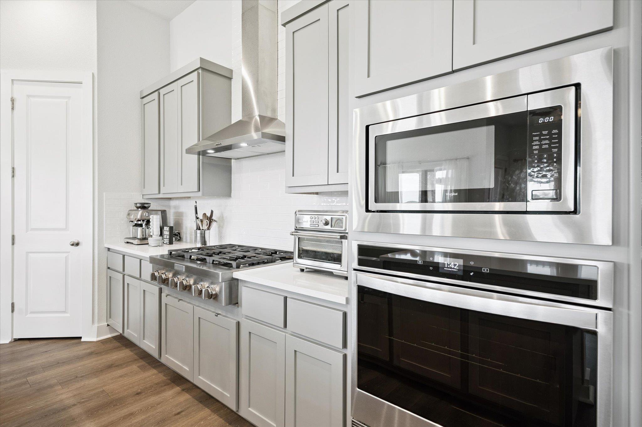 22801 Agave Grove Dr, Lago Vista, TX 78645