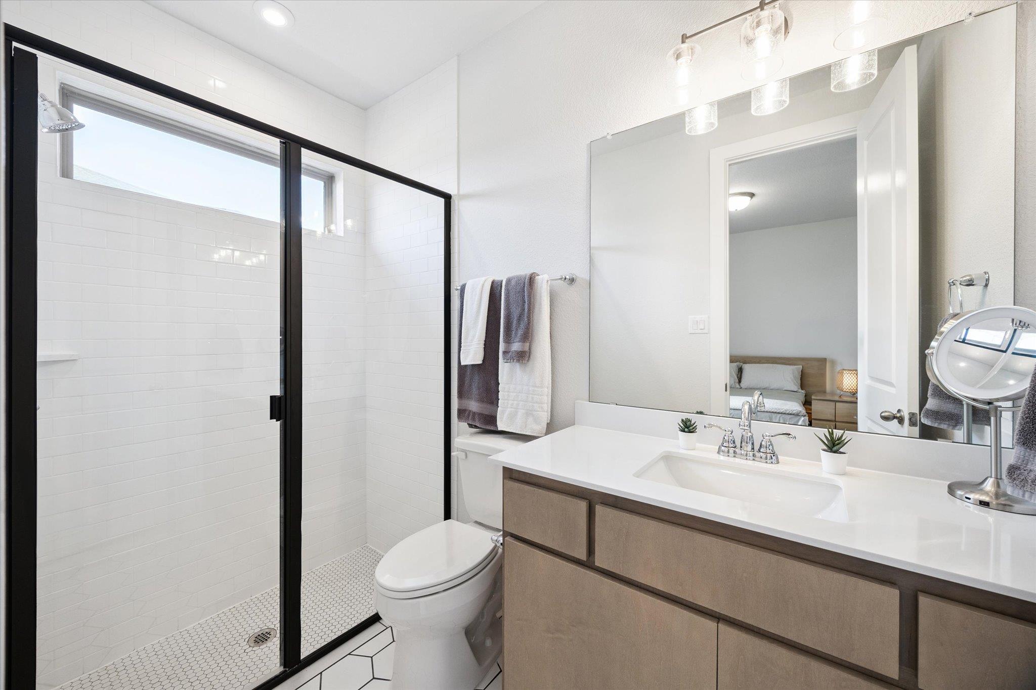 22801 Agave Grove Dr, Lago Vista, TX 78645