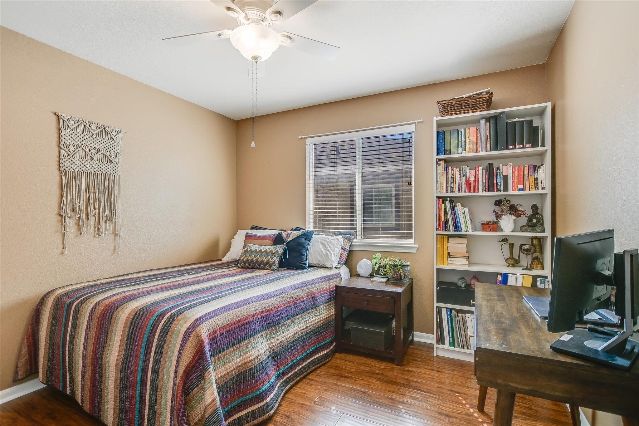 1302 Redbud Ln, Leander, TX 78641