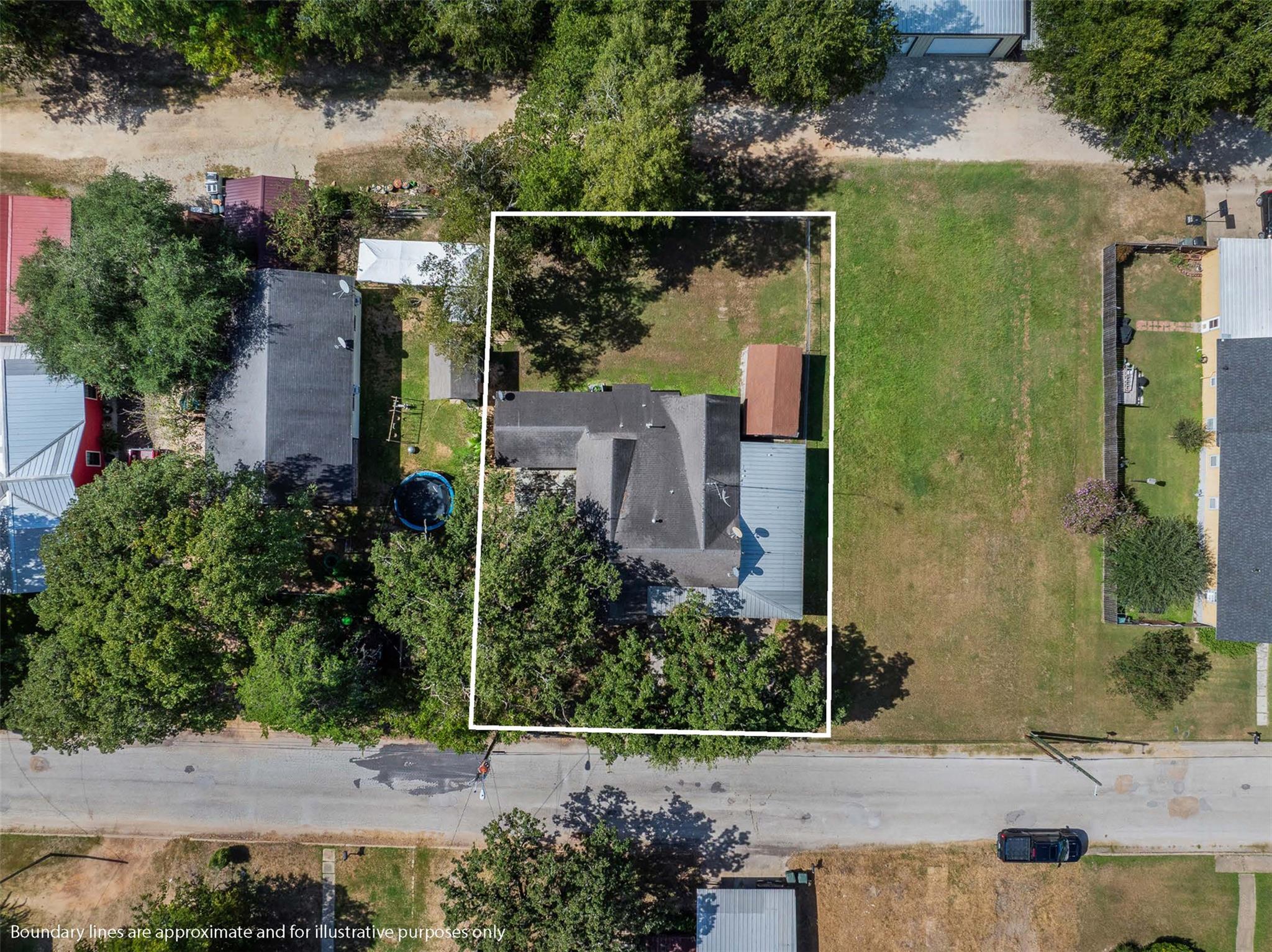 488 Seventh St, Somerville, TX 77879