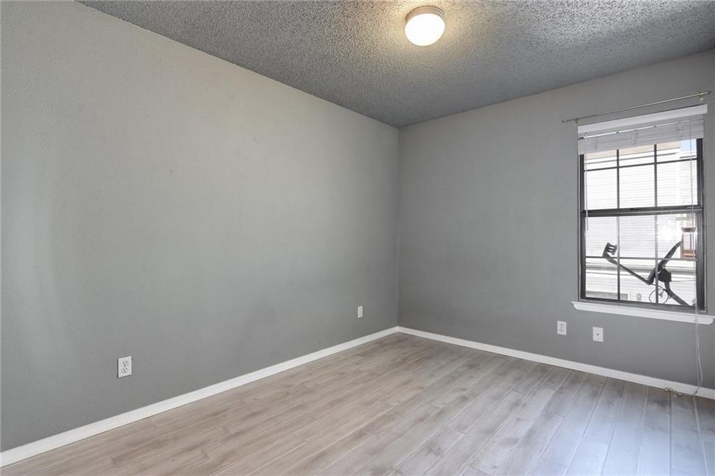 1010 W Rundberg Ln # 17, Austin, TX 78758