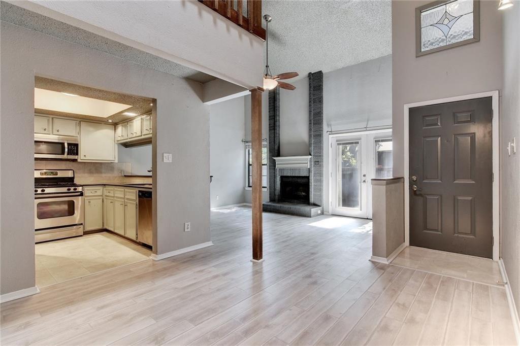 1010 W Rundberg Ln # 17, Austin, TX 78758