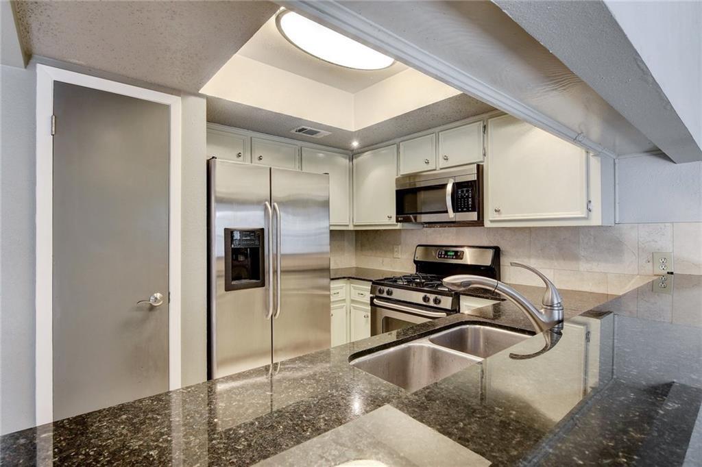 1010 W Rundberg Ln # 17, Austin, TX 78758