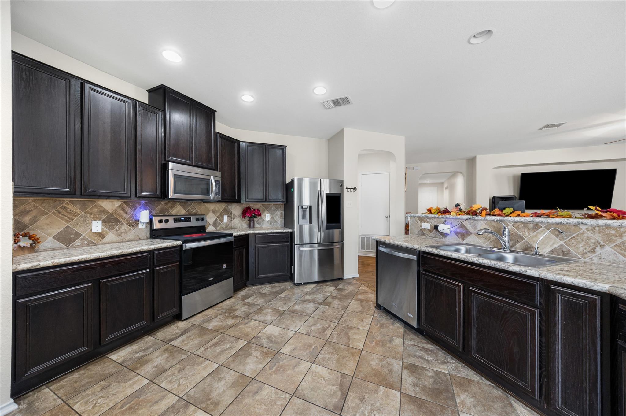 1070 Lonesome Oak Dr, Temple, TX 76502