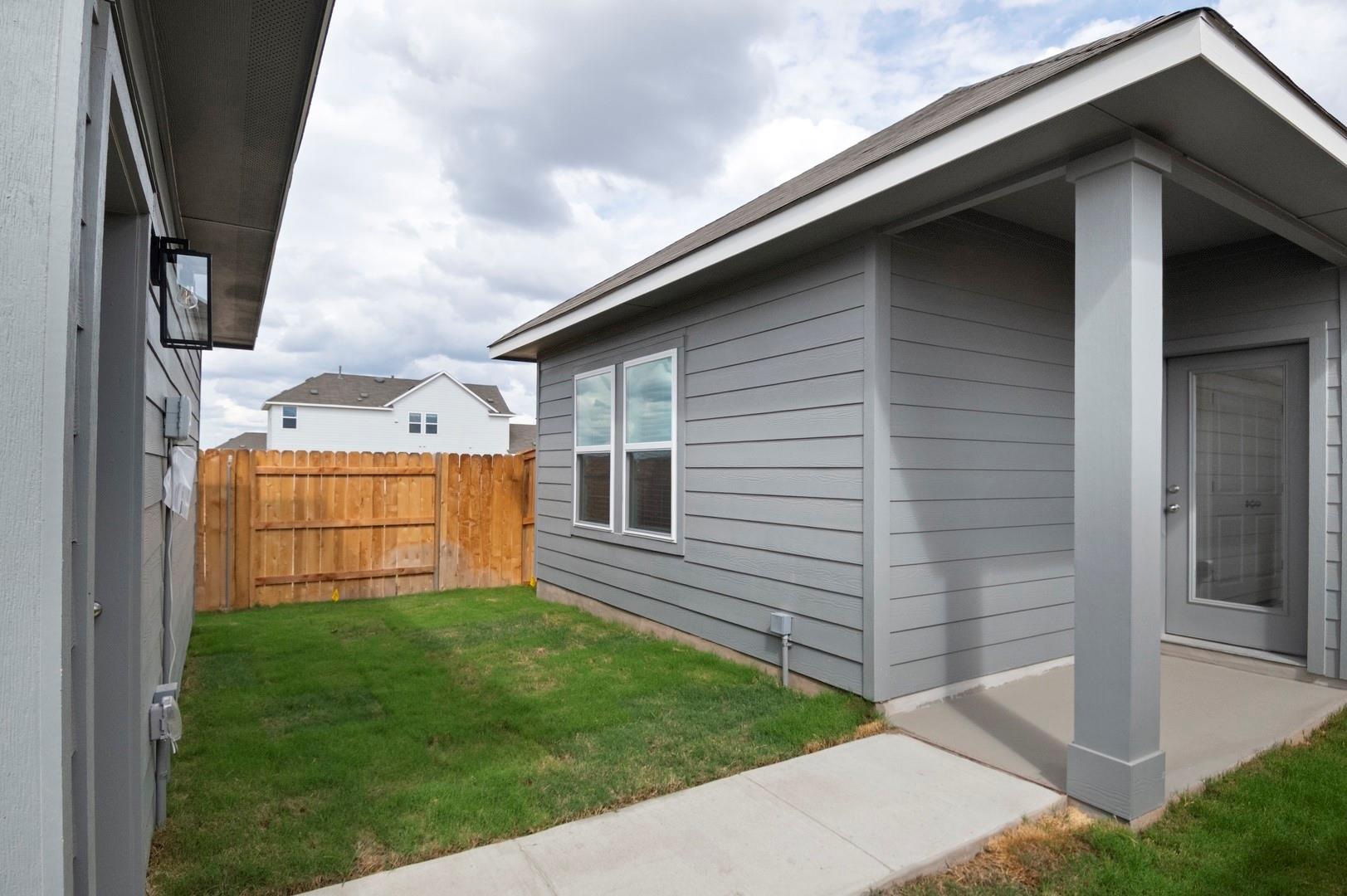 1624 Esplanade Pkwy, San Marcos, TX 78666