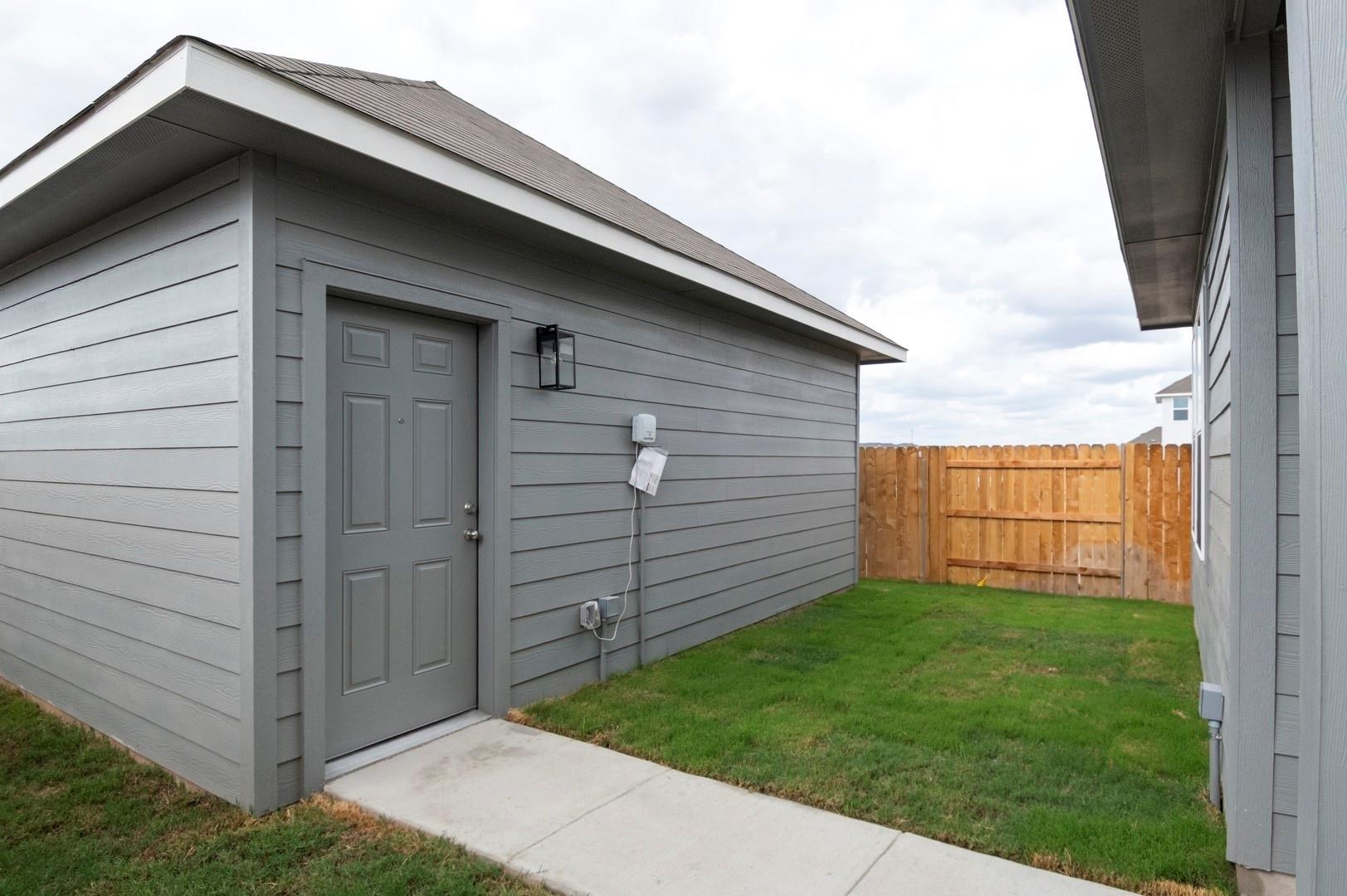 1624 Esplanade Pkwy, San Marcos, TX 78666