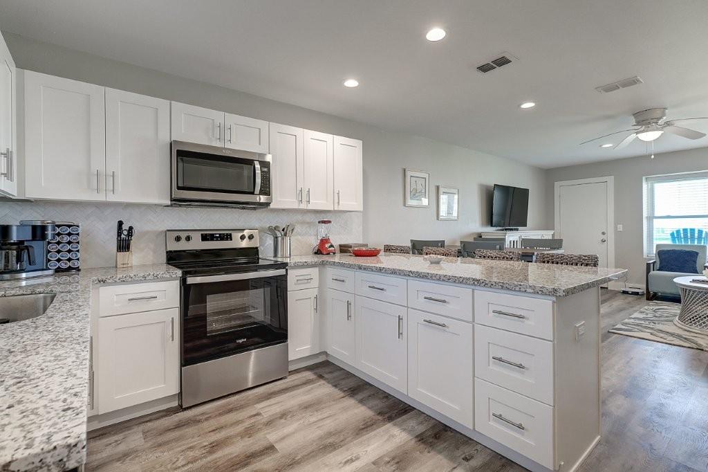 1107 S 11th St # 52, Port Aransas, TX 78373