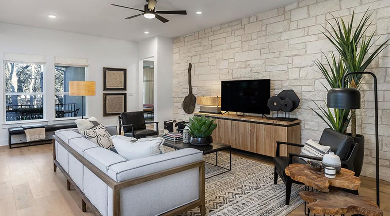 301 Horsemint Ln, Georgetown, TX 78633