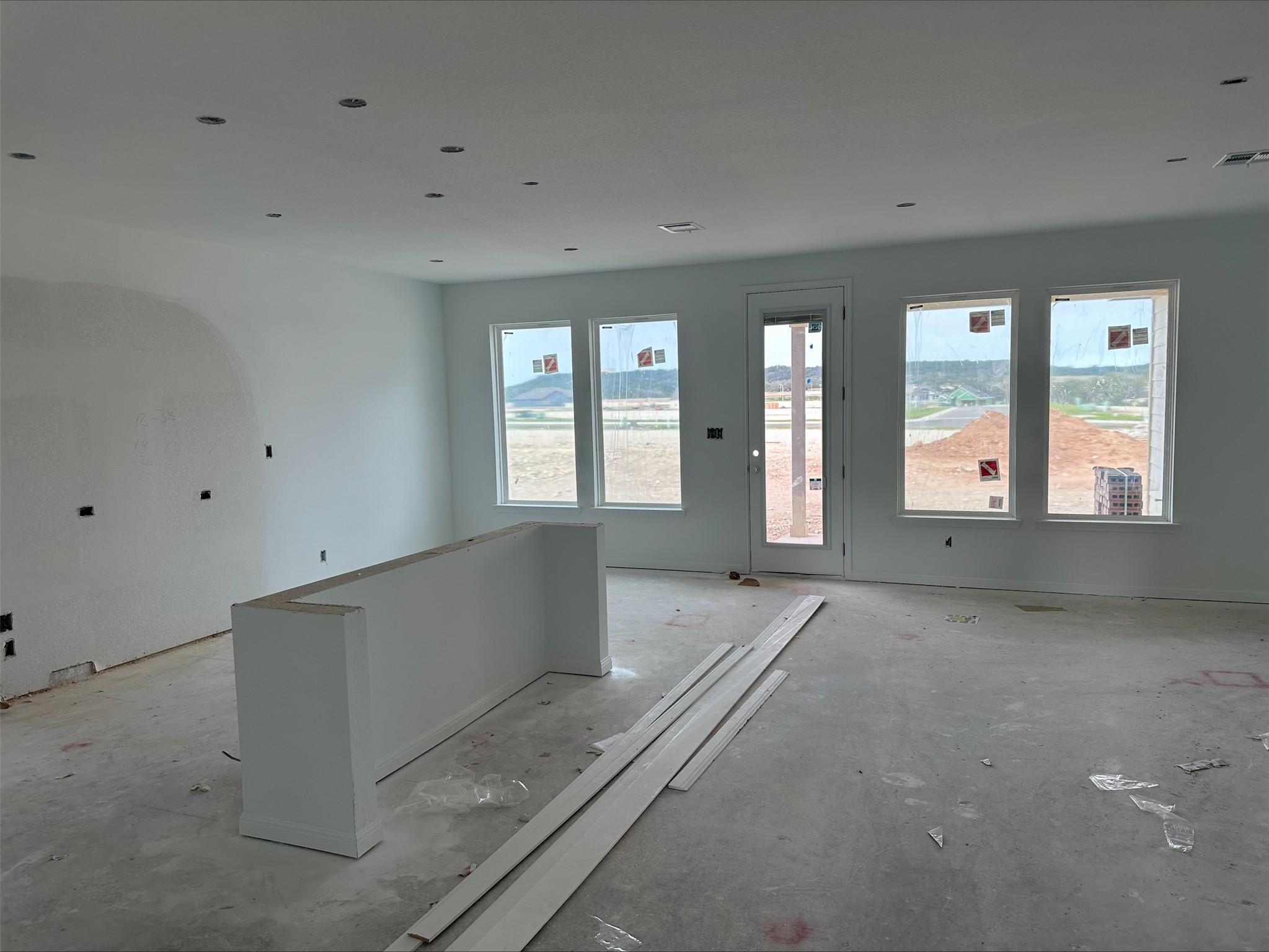 301 Horsemint Ln, Georgetown, TX 78633