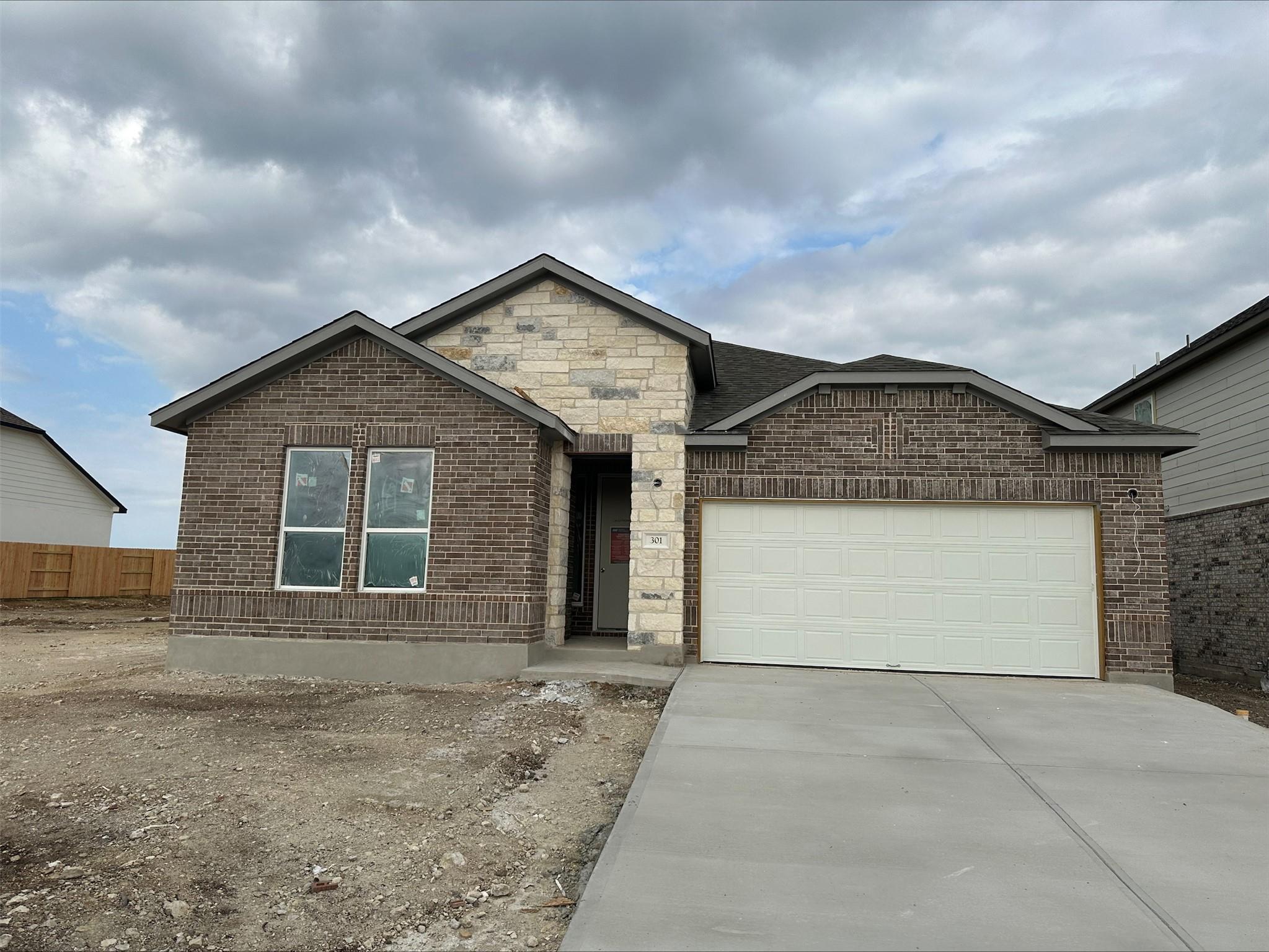 301 Horsemint Ln, Georgetown, TX 78633